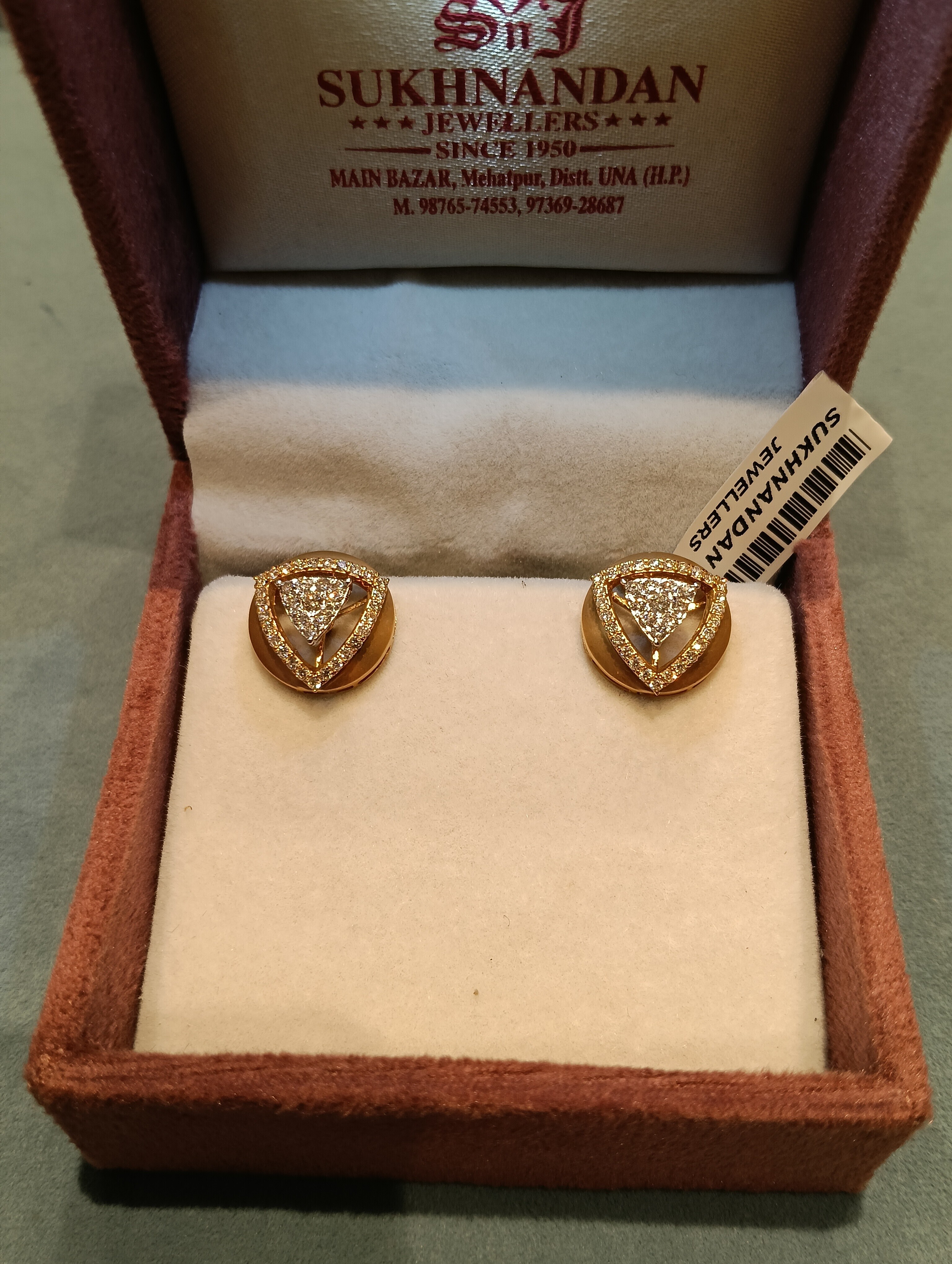Diamond Tops