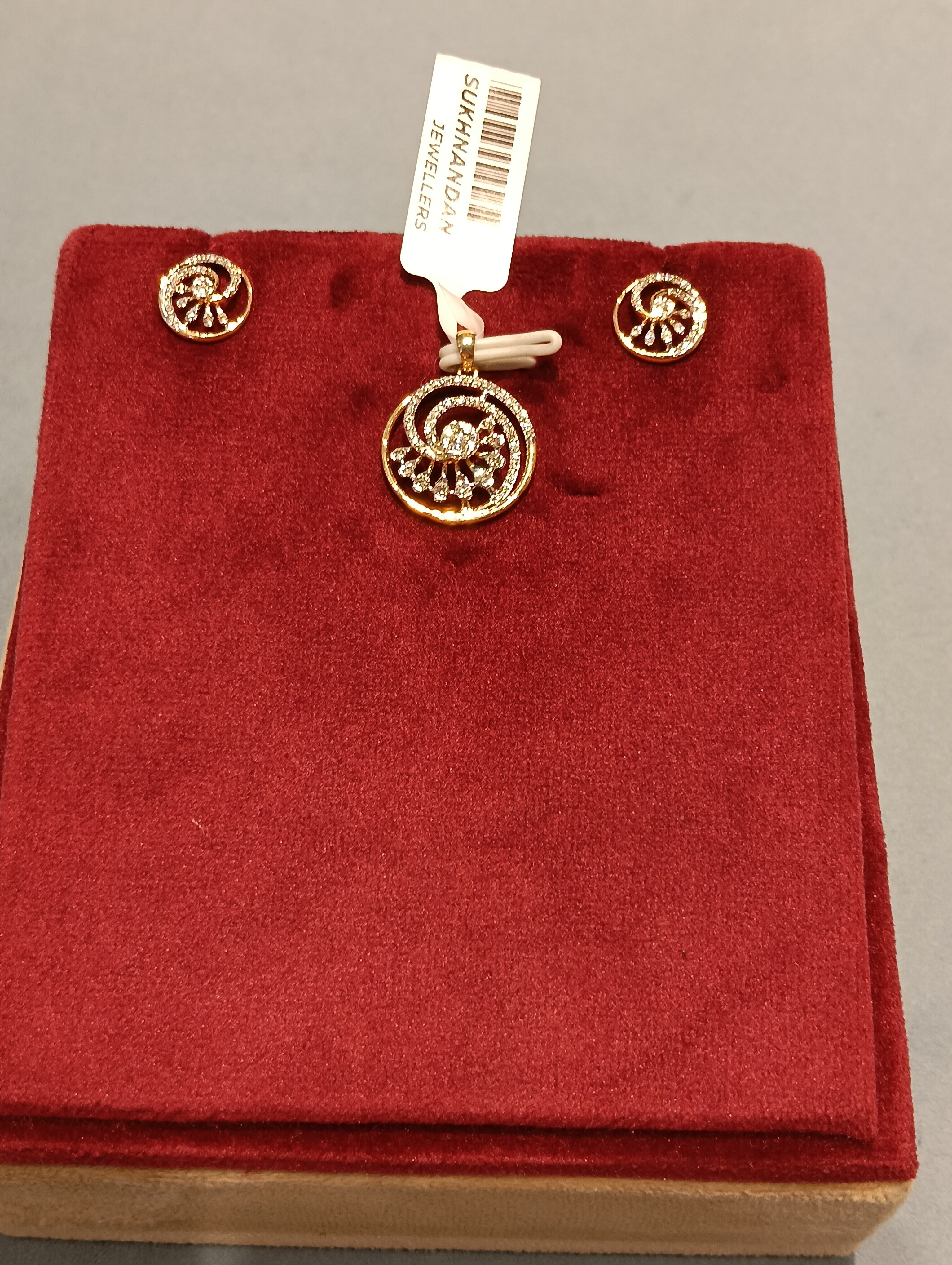 Diamond Pendant sets
