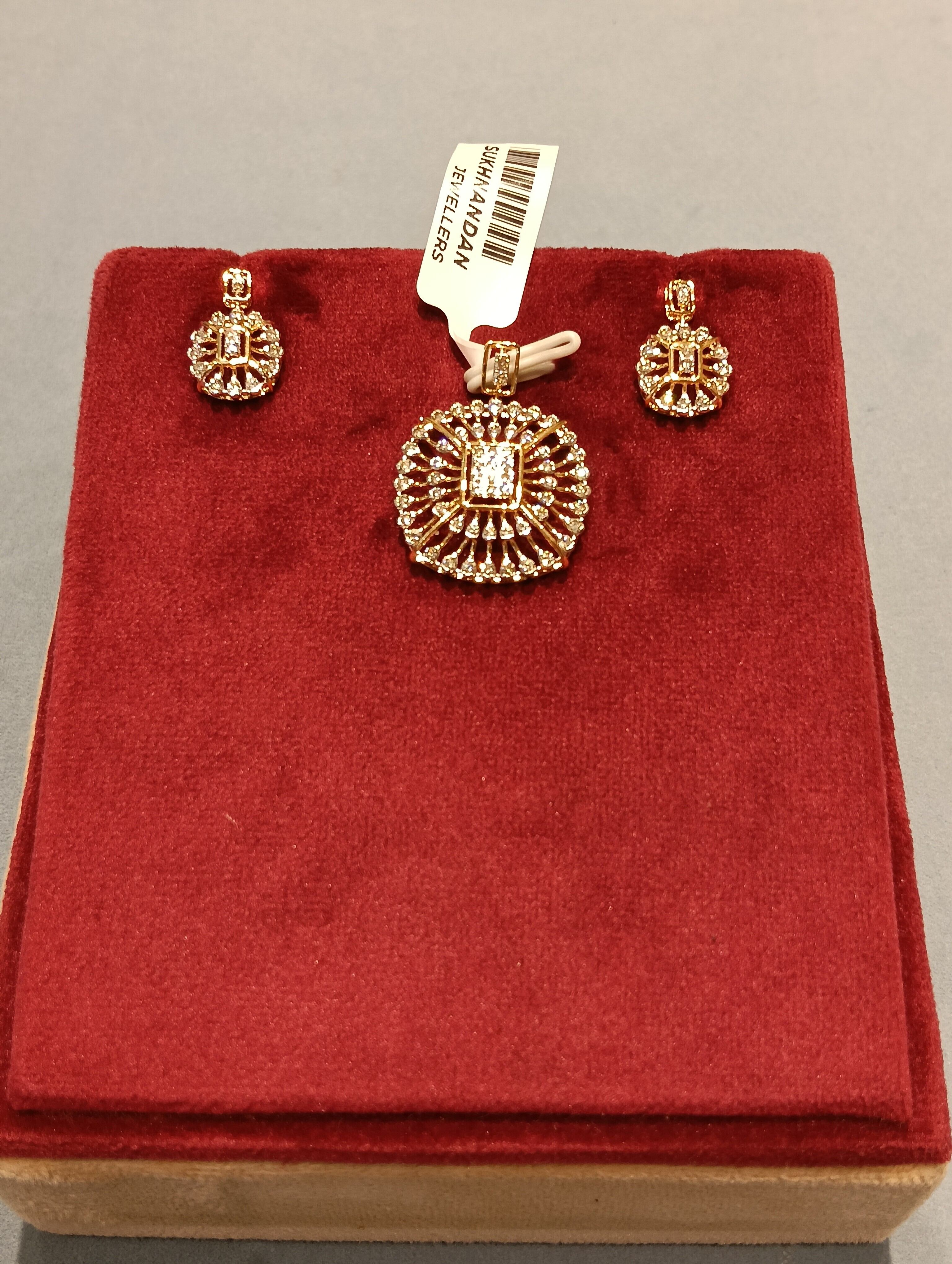 Diamond Pendant sets