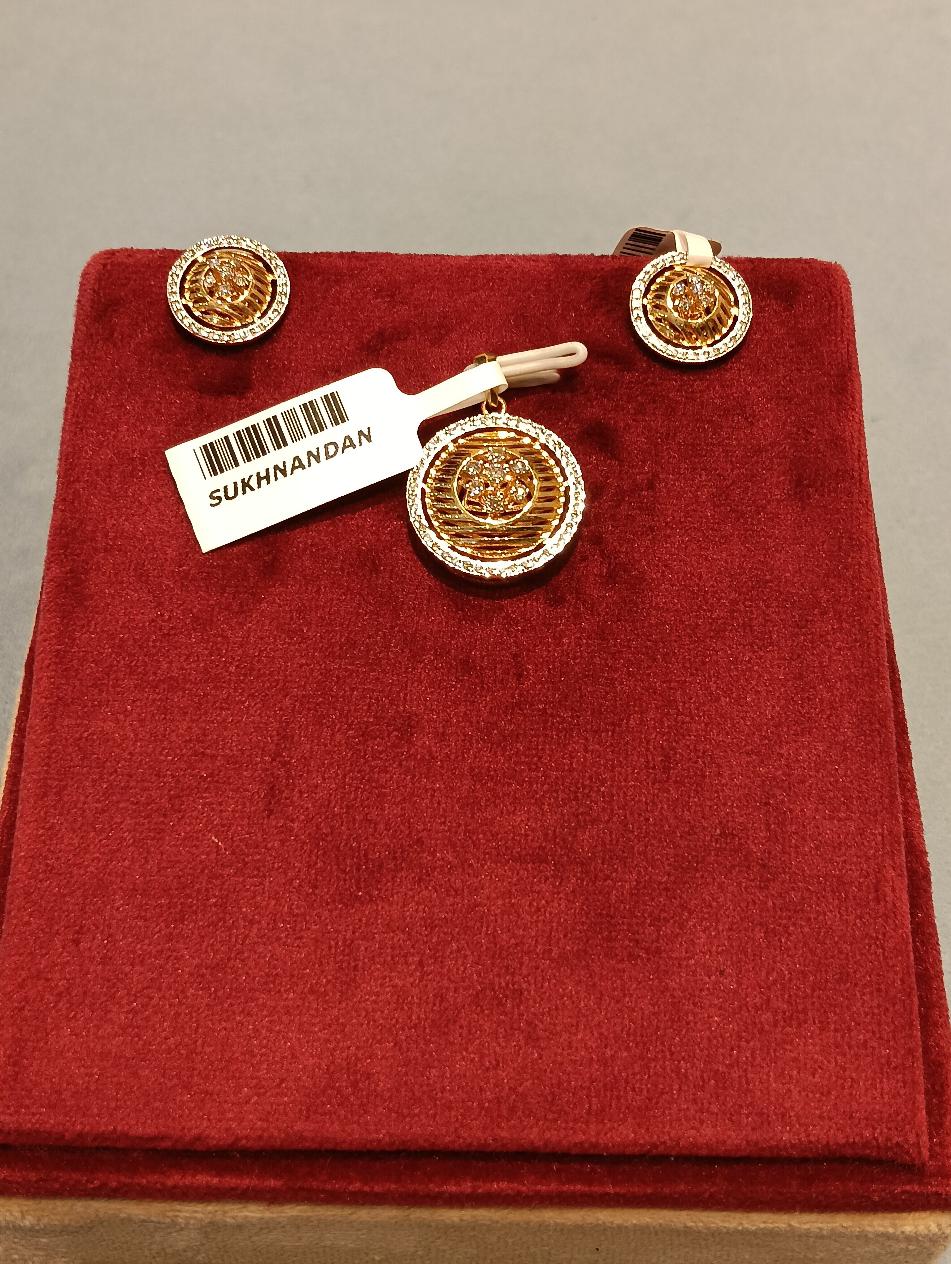 Diamond Pendant sets