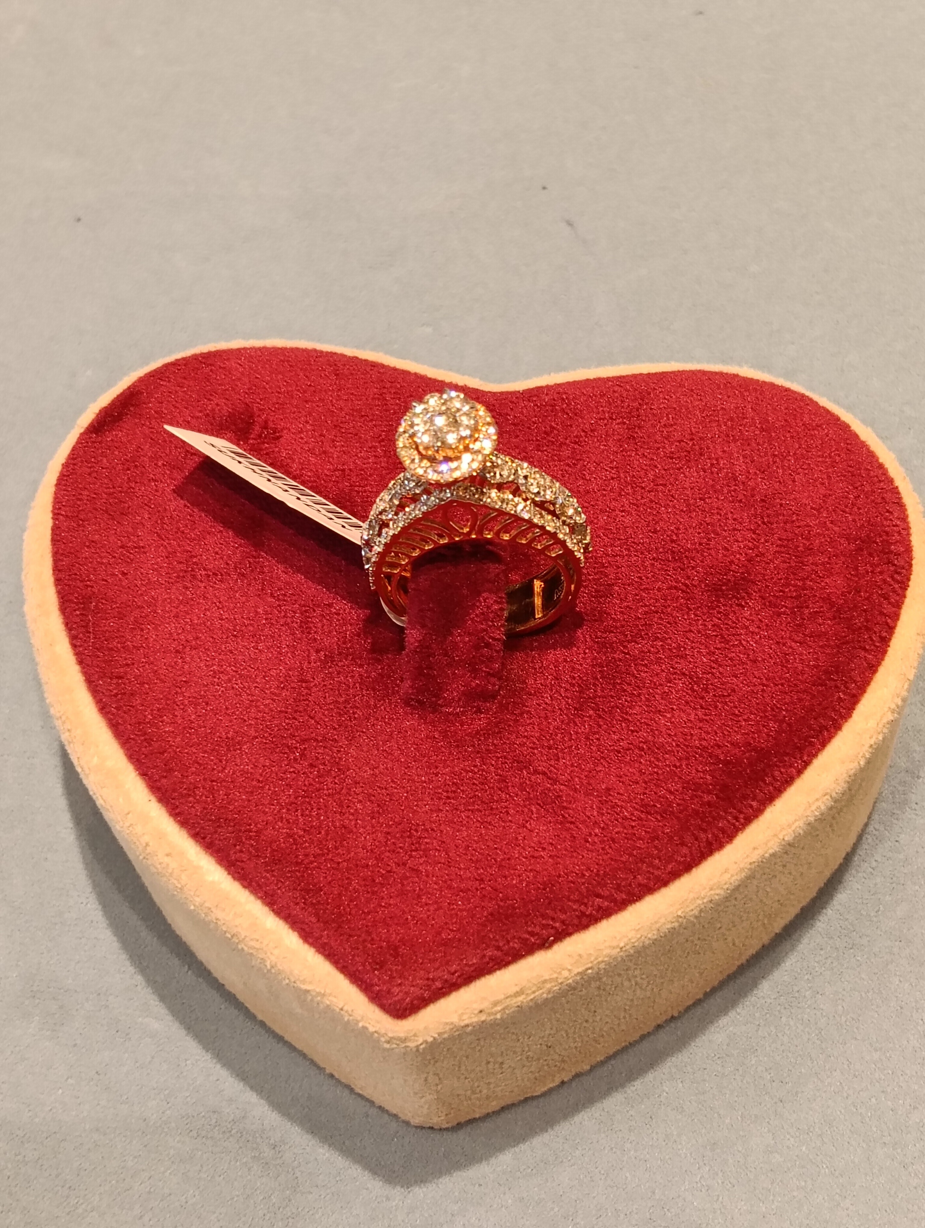 Diamond Ladies rings