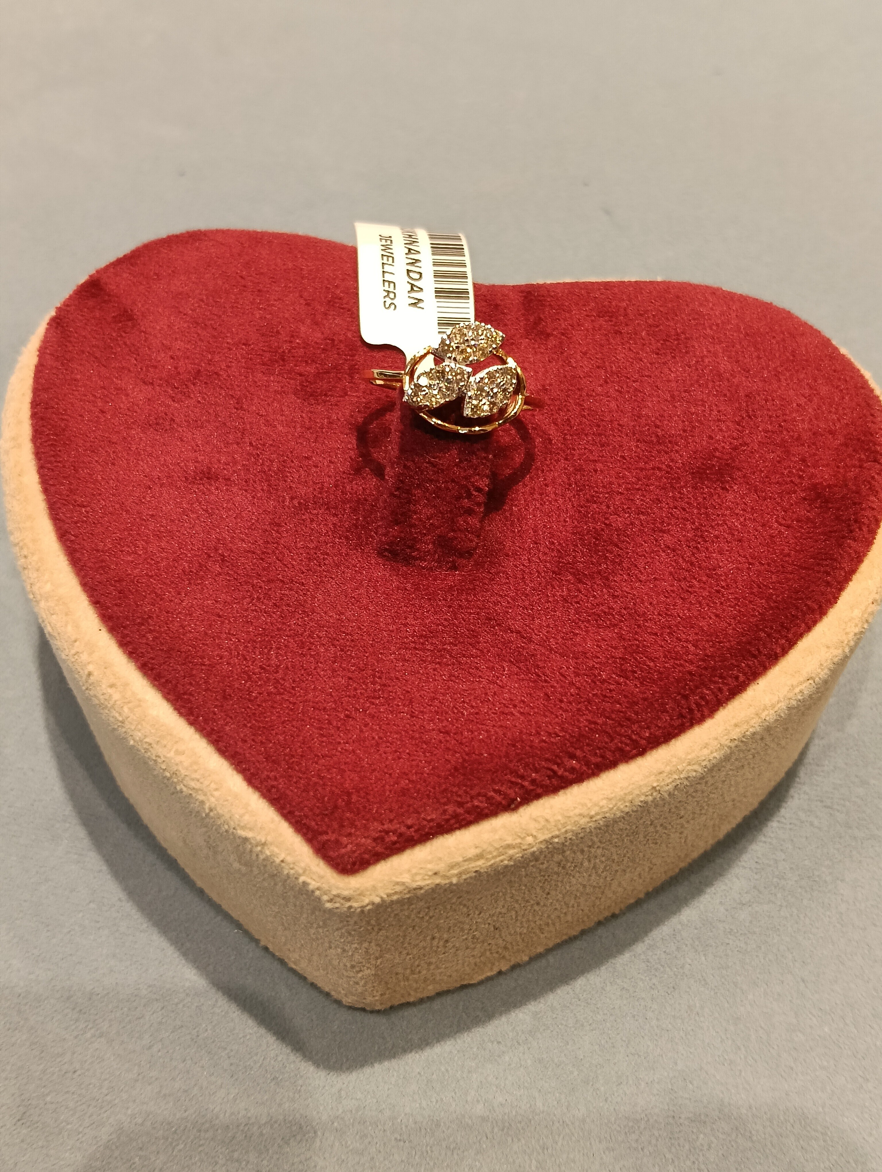 Diamond Ladies rings
