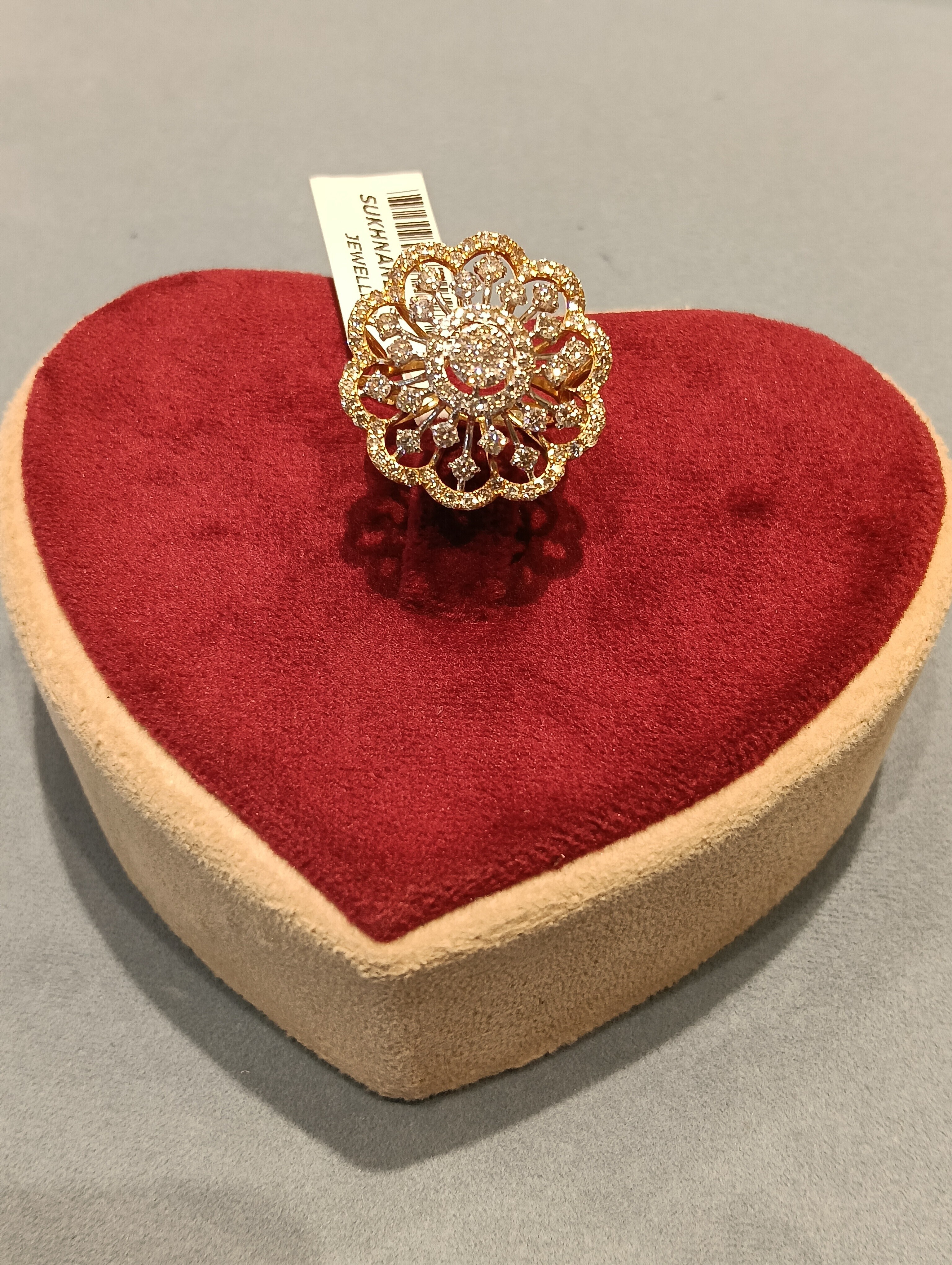 Diamond Ladies rings
