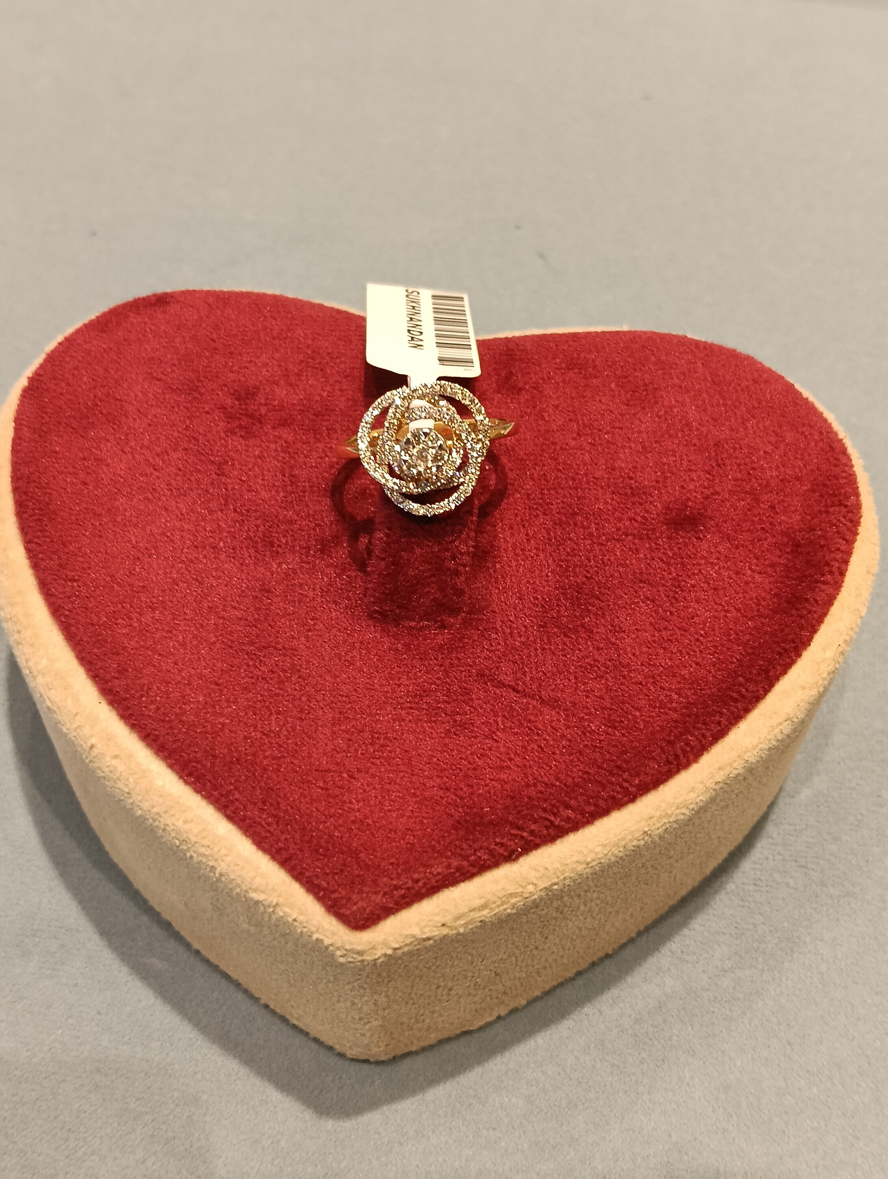 Diamond Ladies rings
