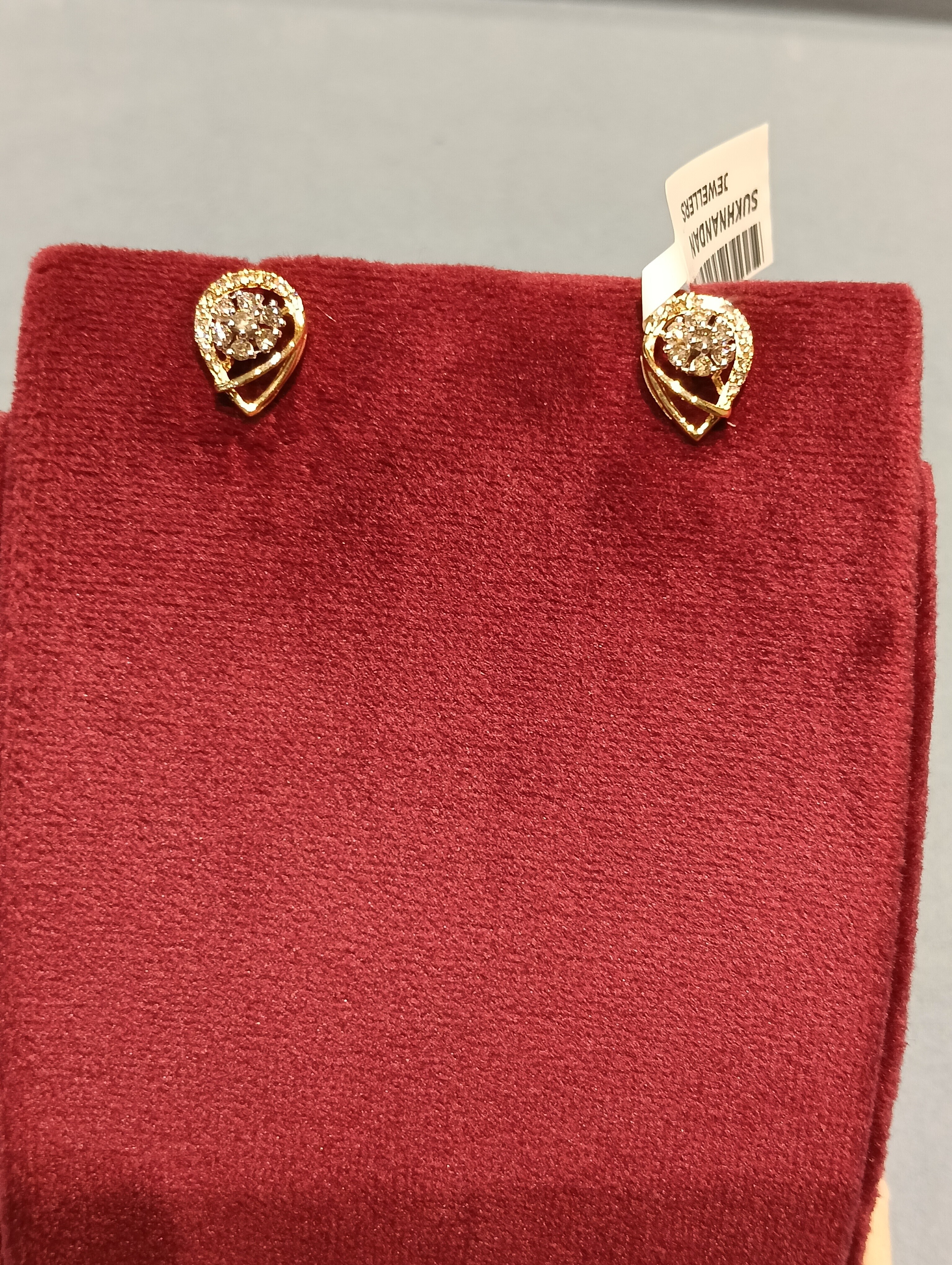 Diamond Tops