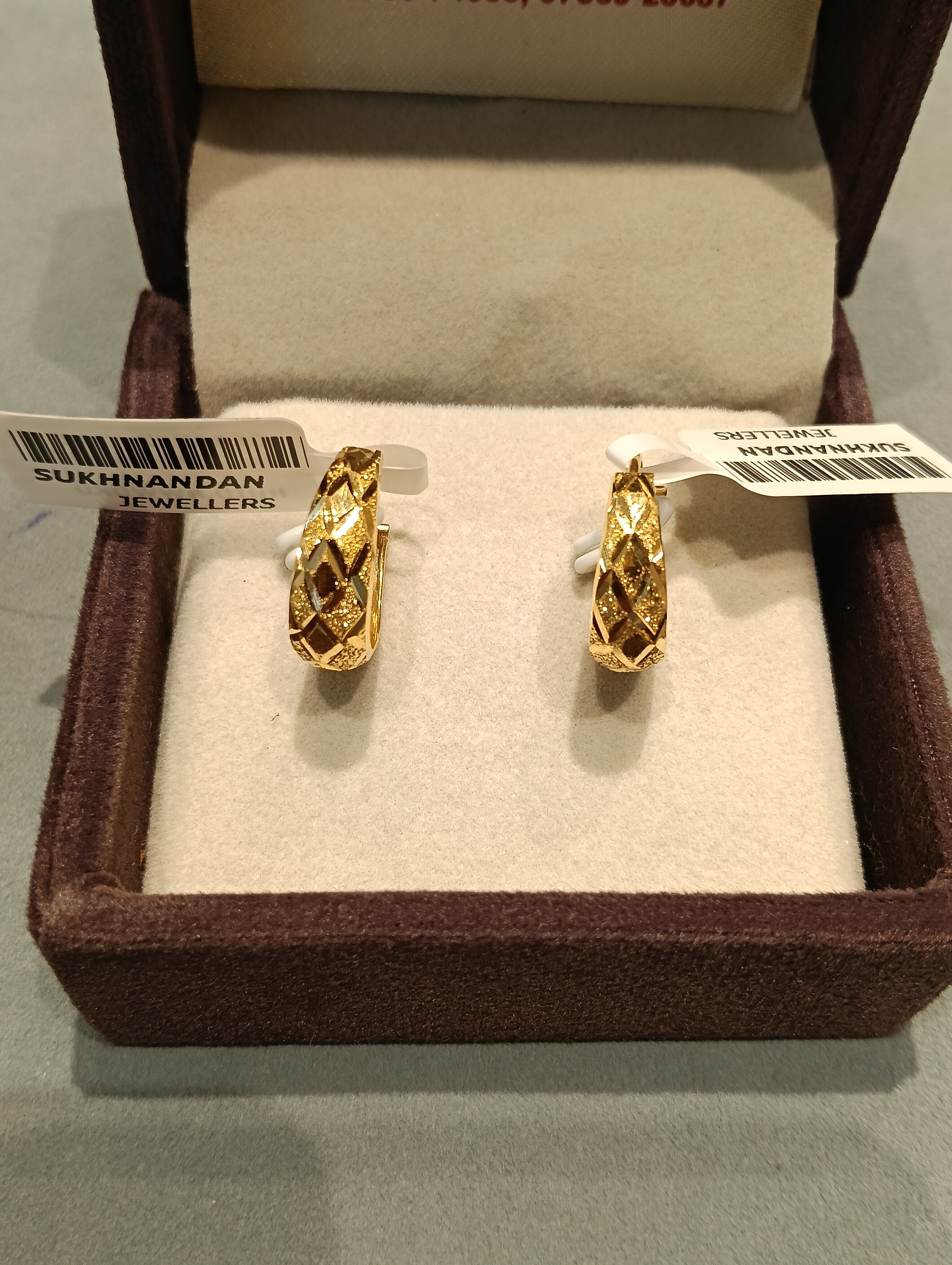 Ear rings
