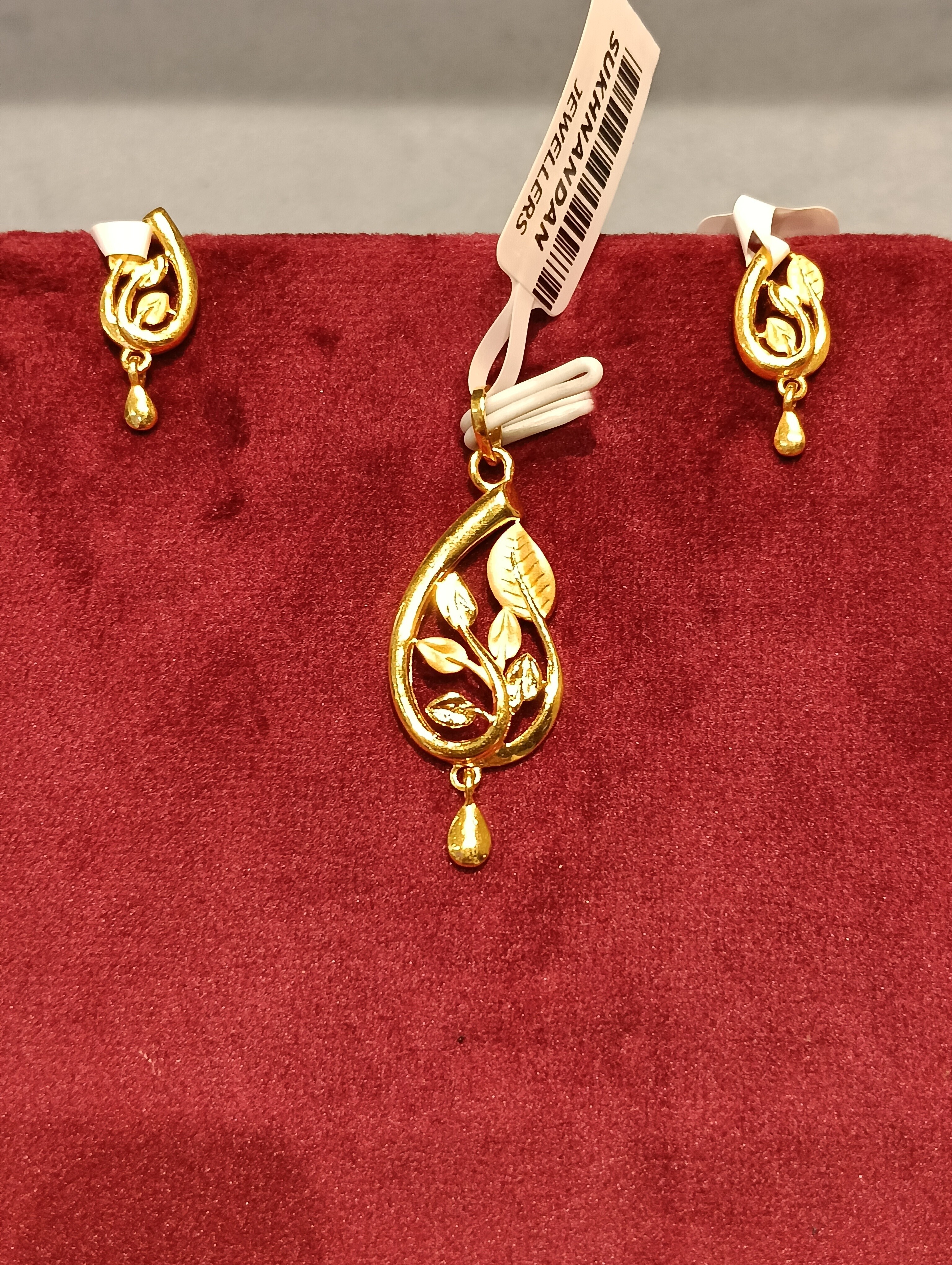 Pendant Sets