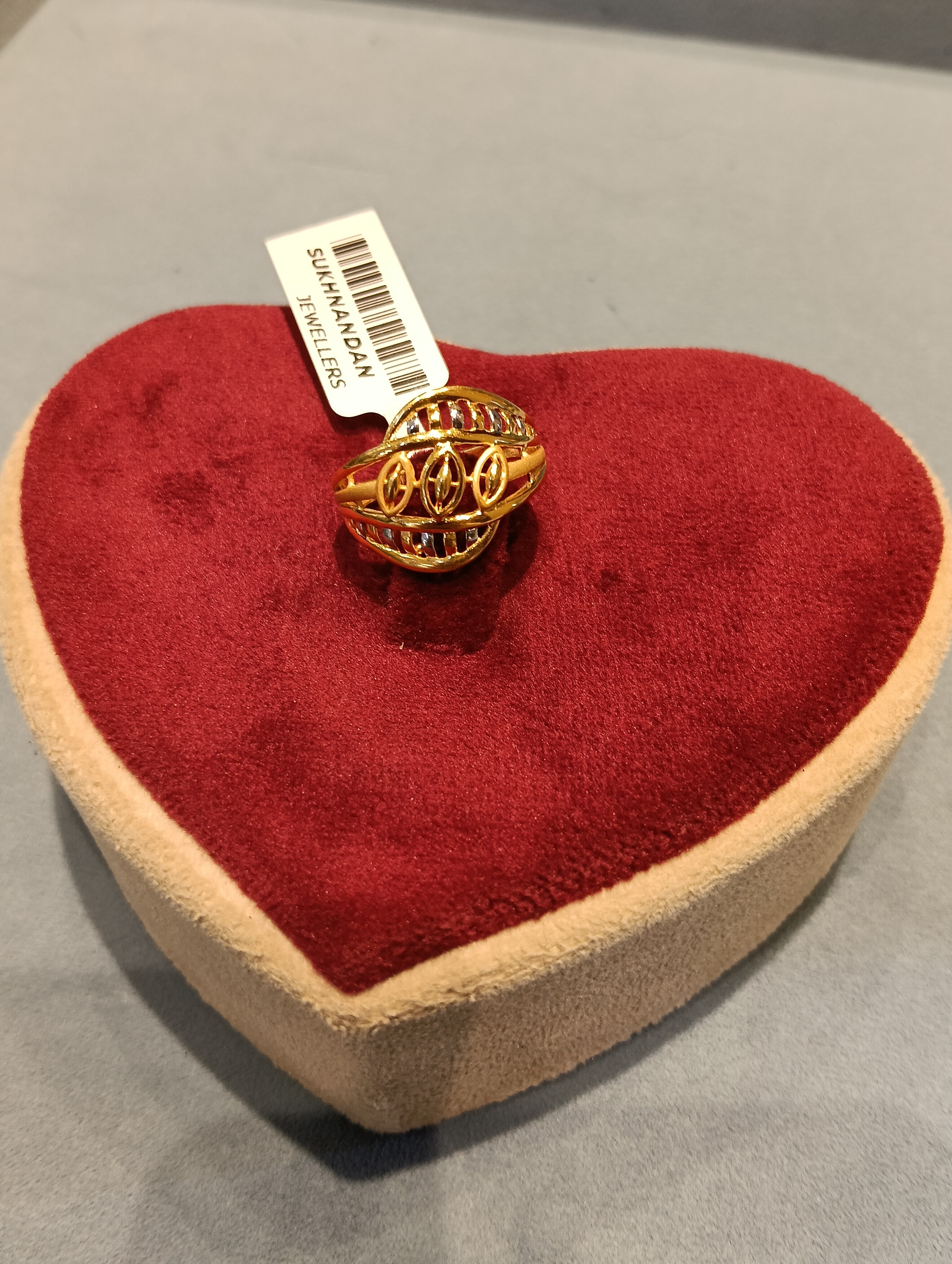 Ladies Rings