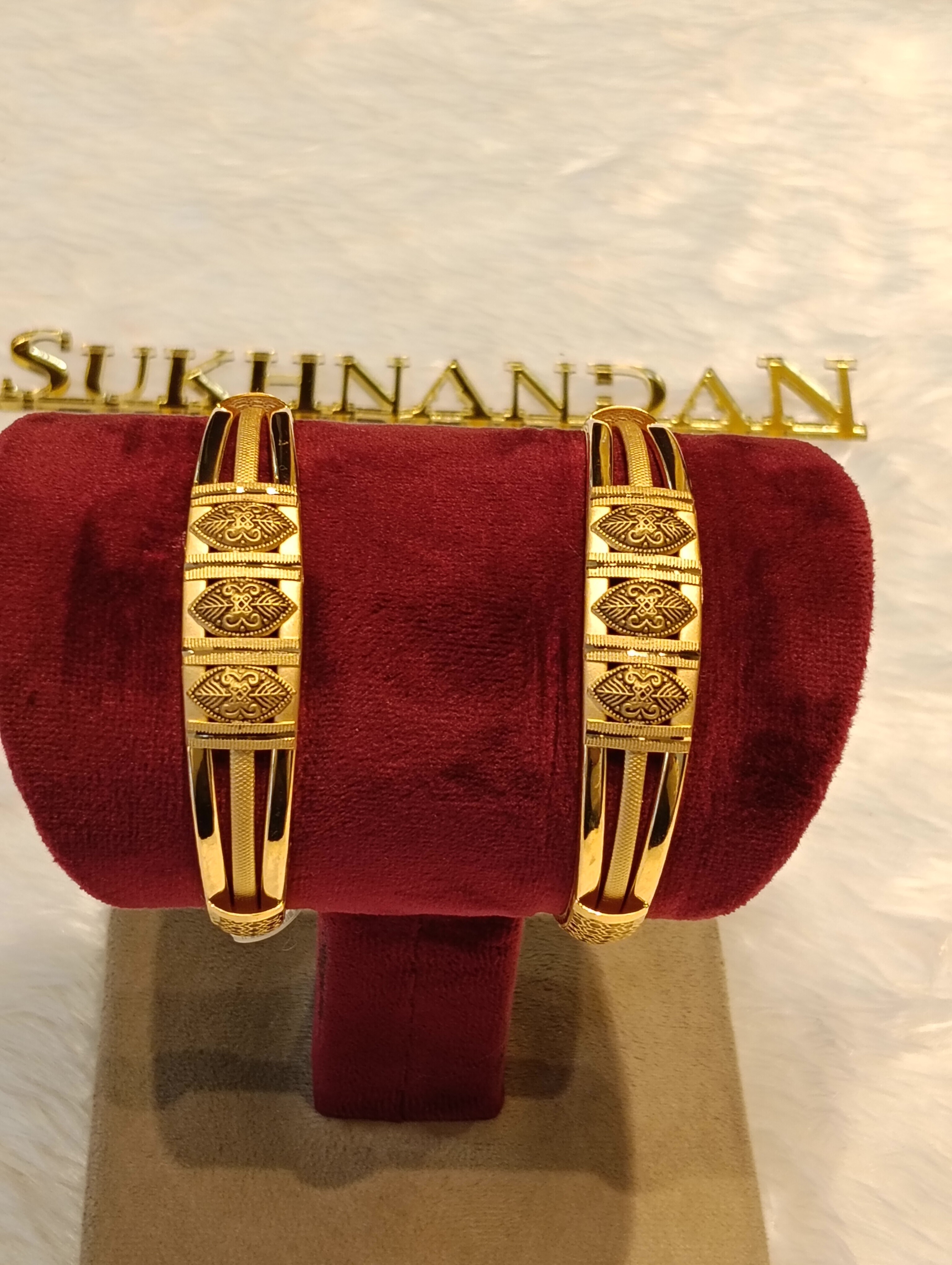 Ladies Bangles