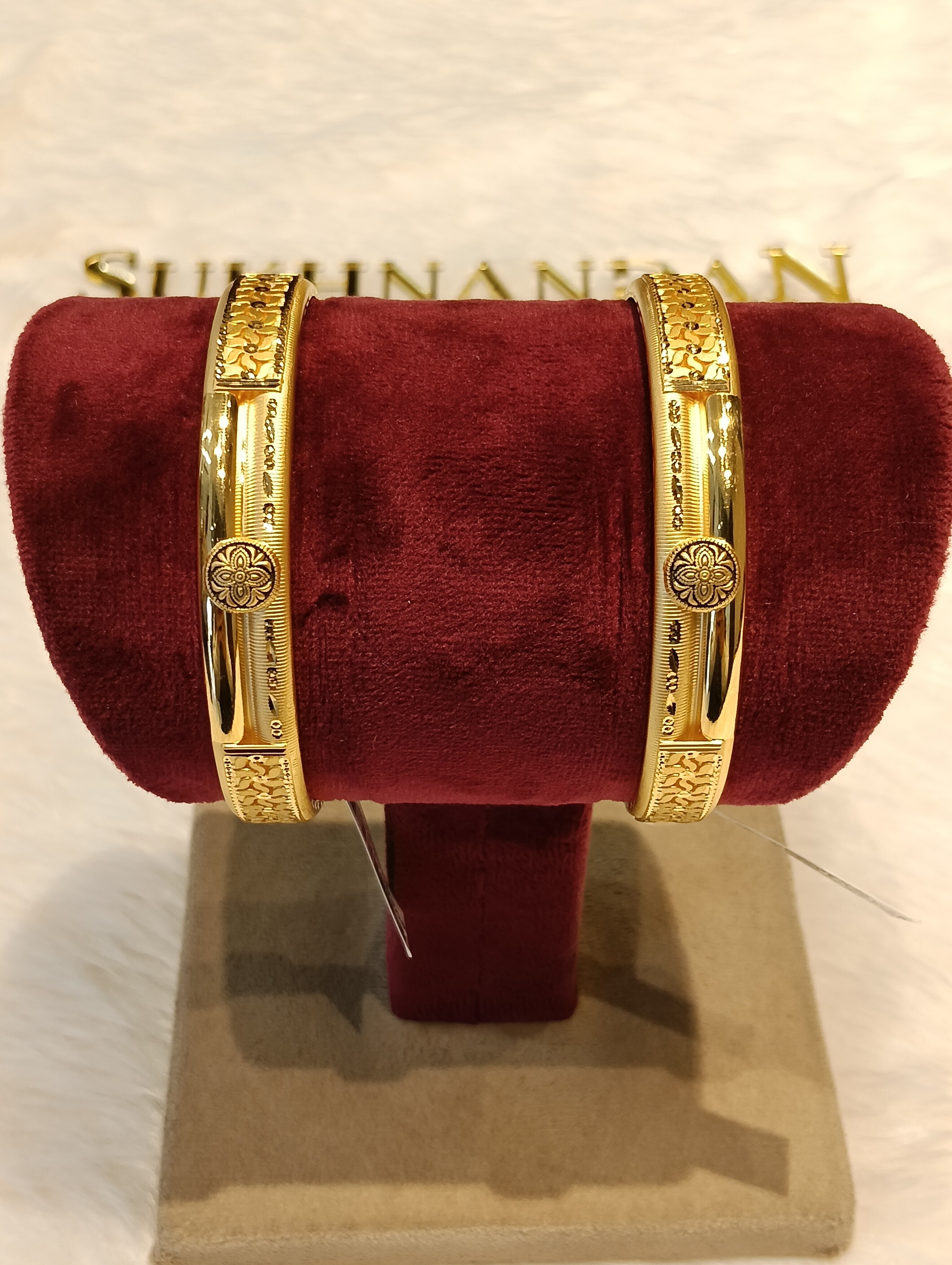 Ladies Bangles