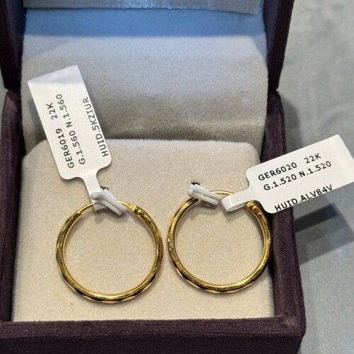 Ear rings