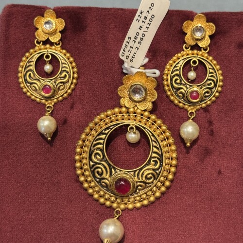 Pendant Sets
