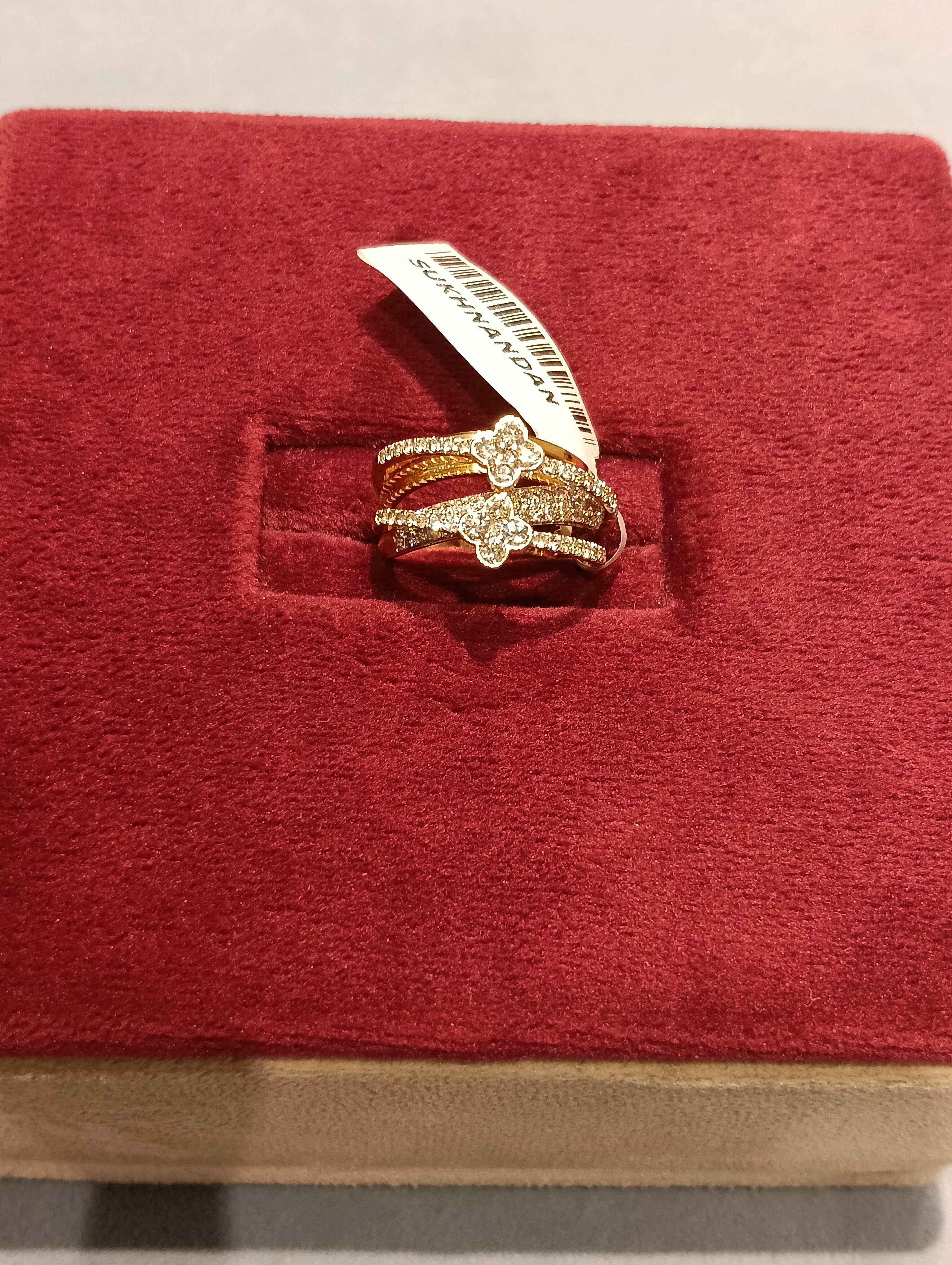 Diamond Ladies rings