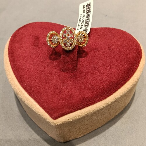 Diamond Ladies rings