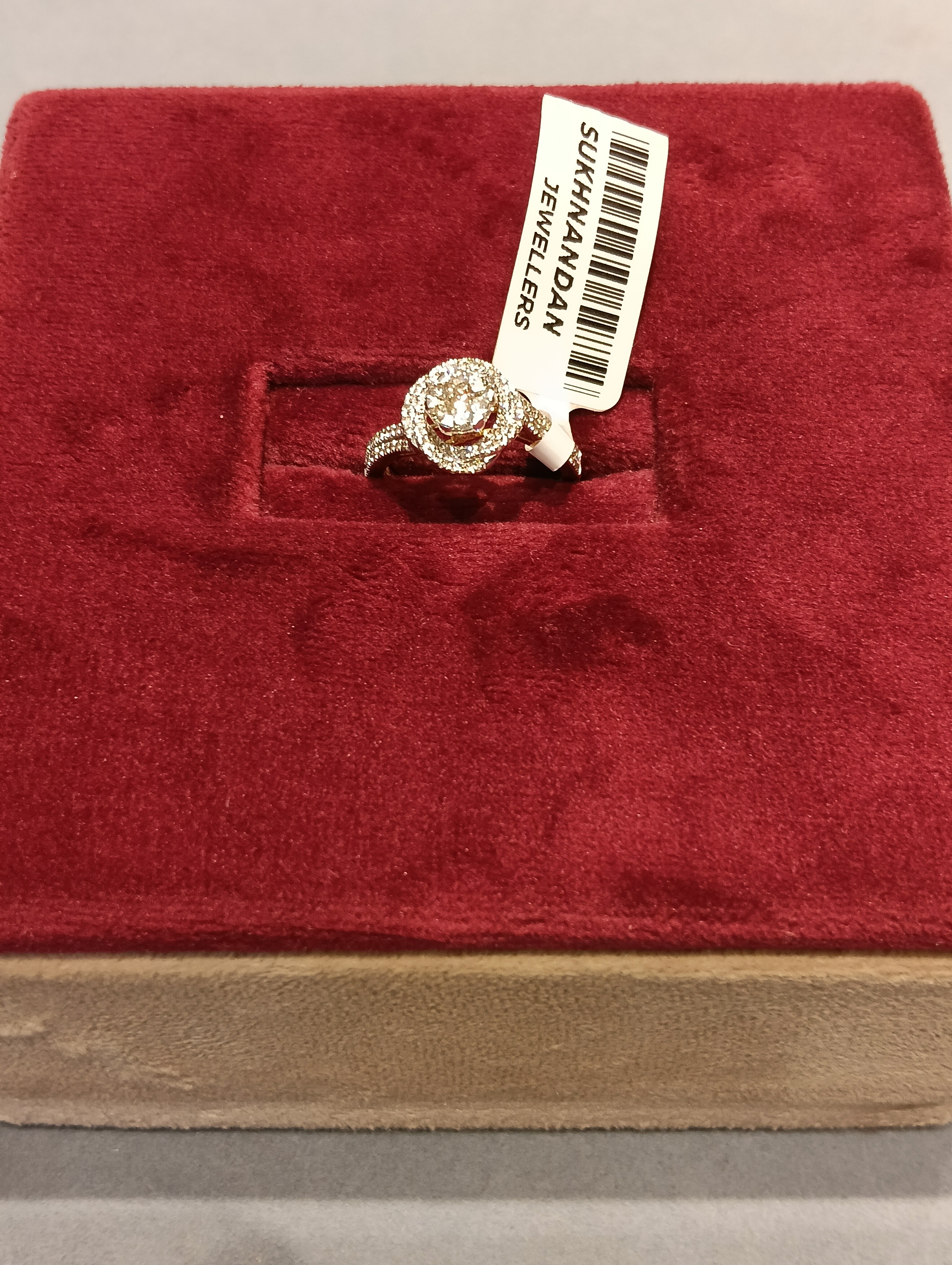Diamond Ladies rings