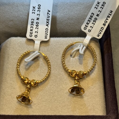 Ear rings