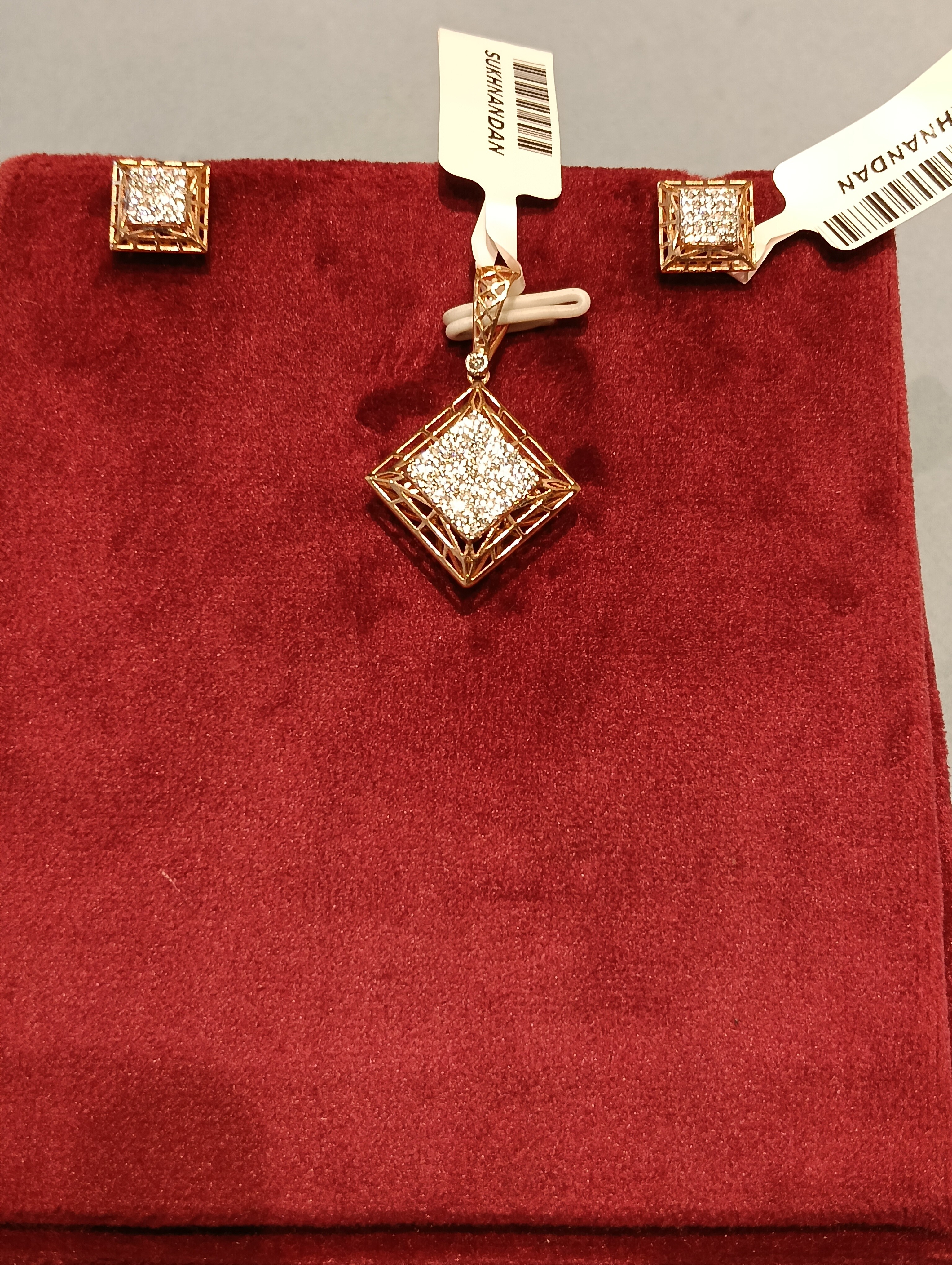 Diamond Pendant sets