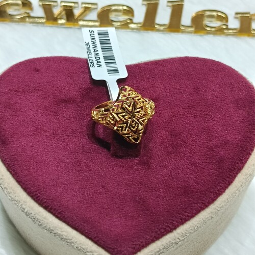 Ladies Rings
