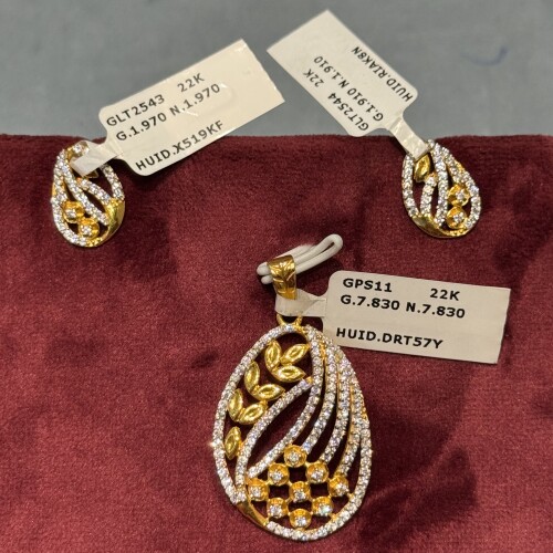 Pendant Sets