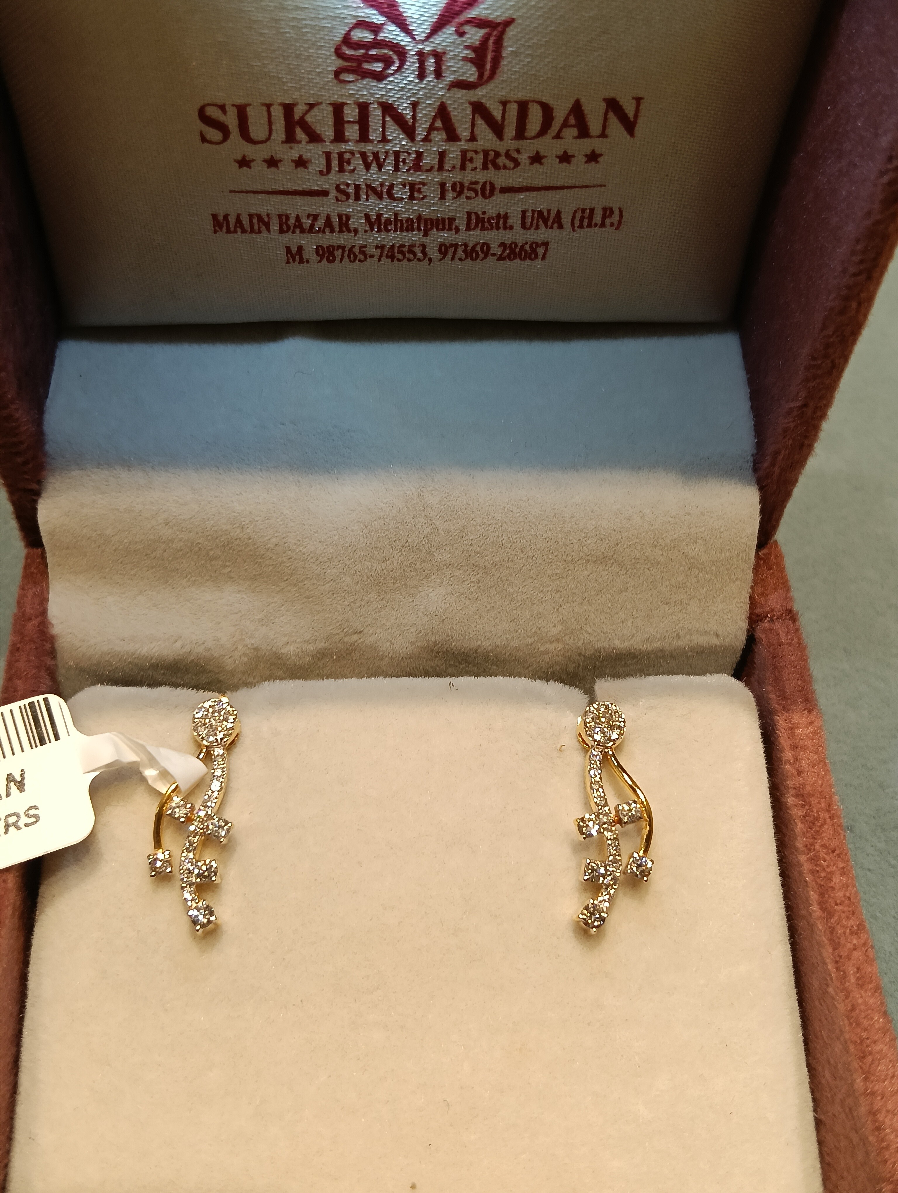 Diamond Tops
