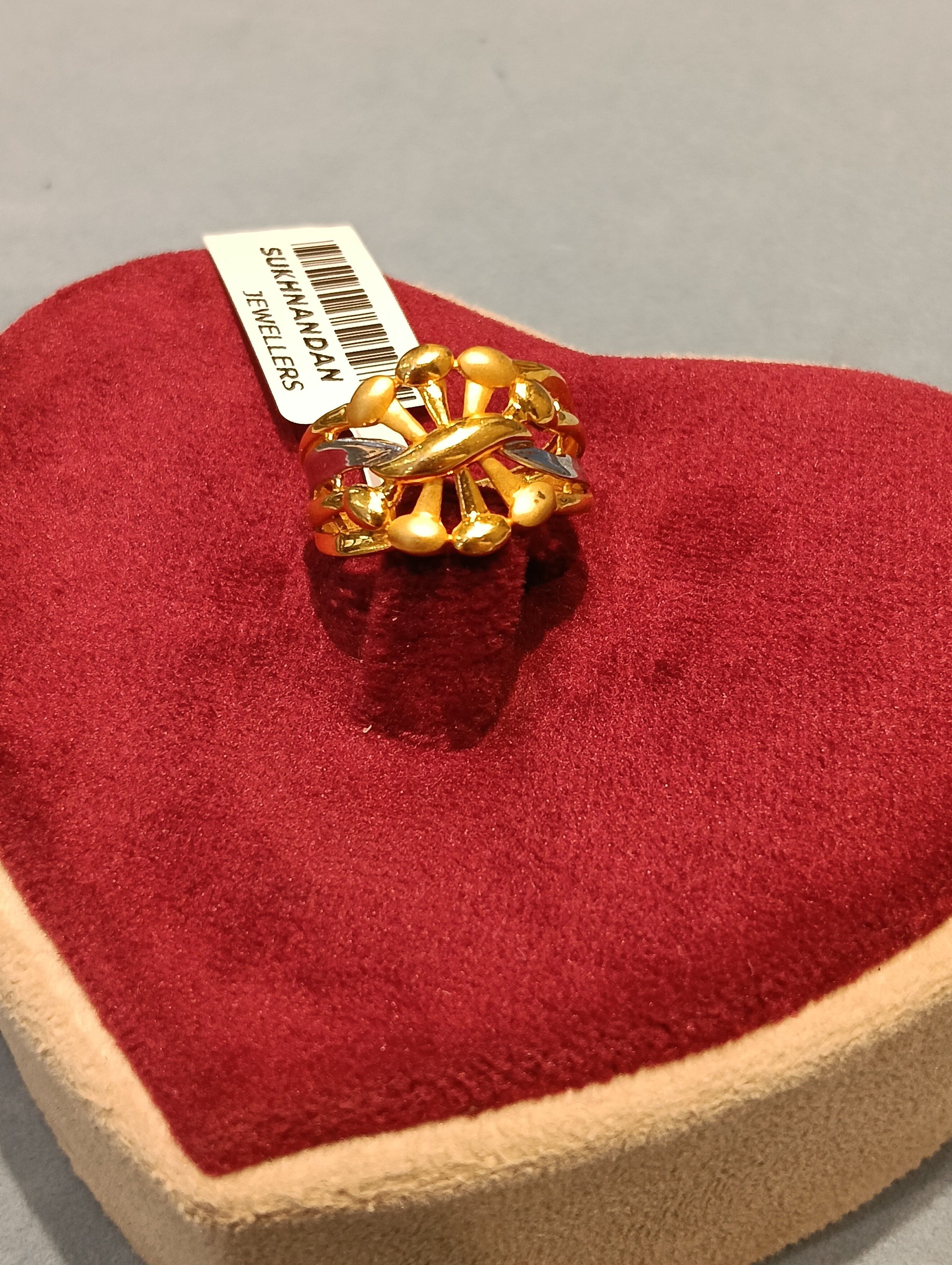 Ladies Rings