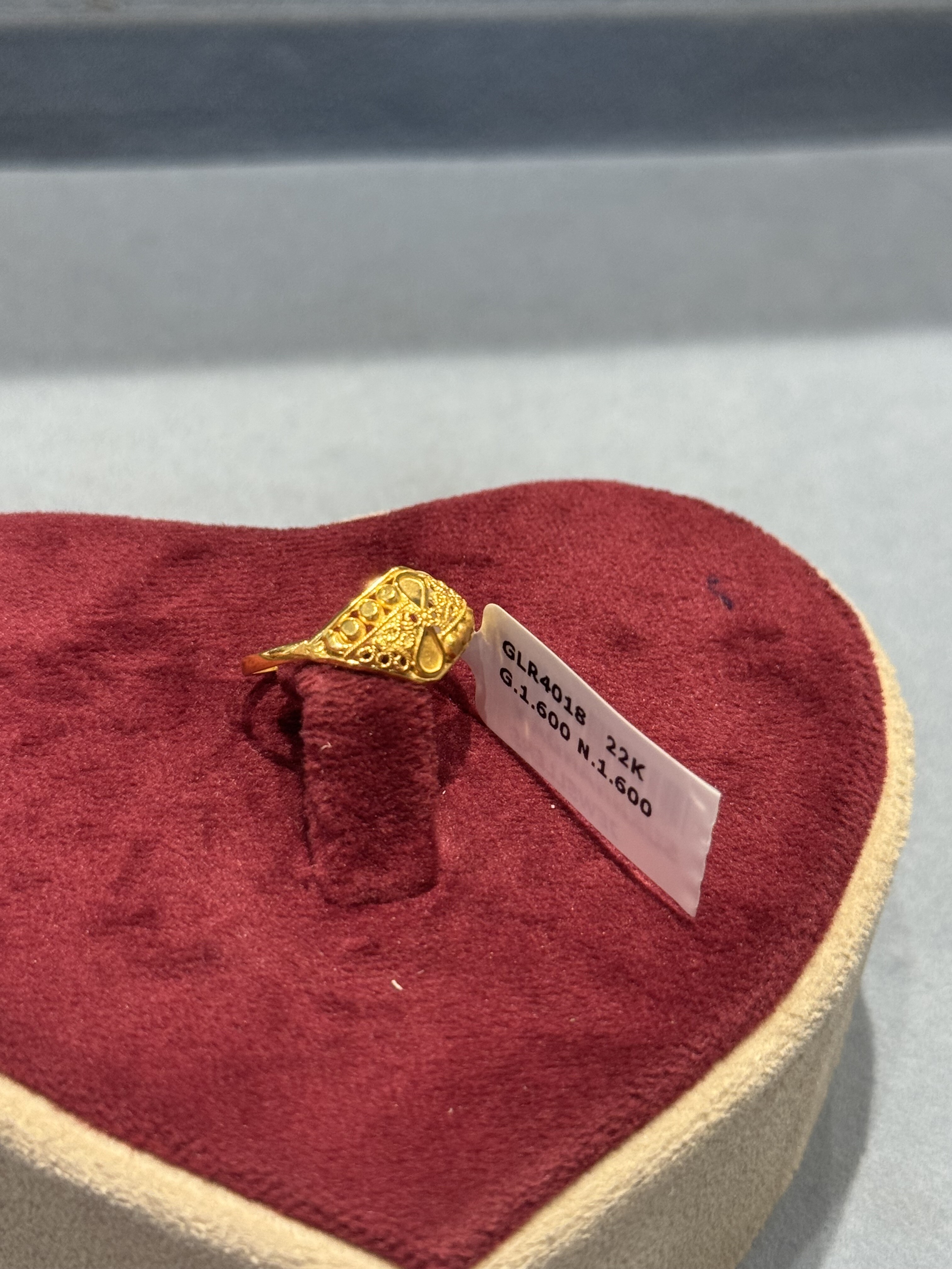 Ladies Rings