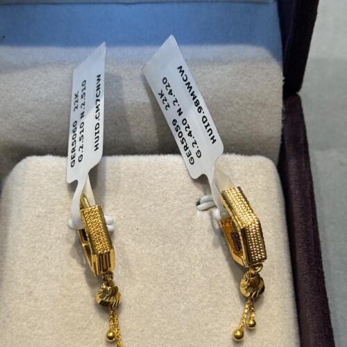 Ear rings