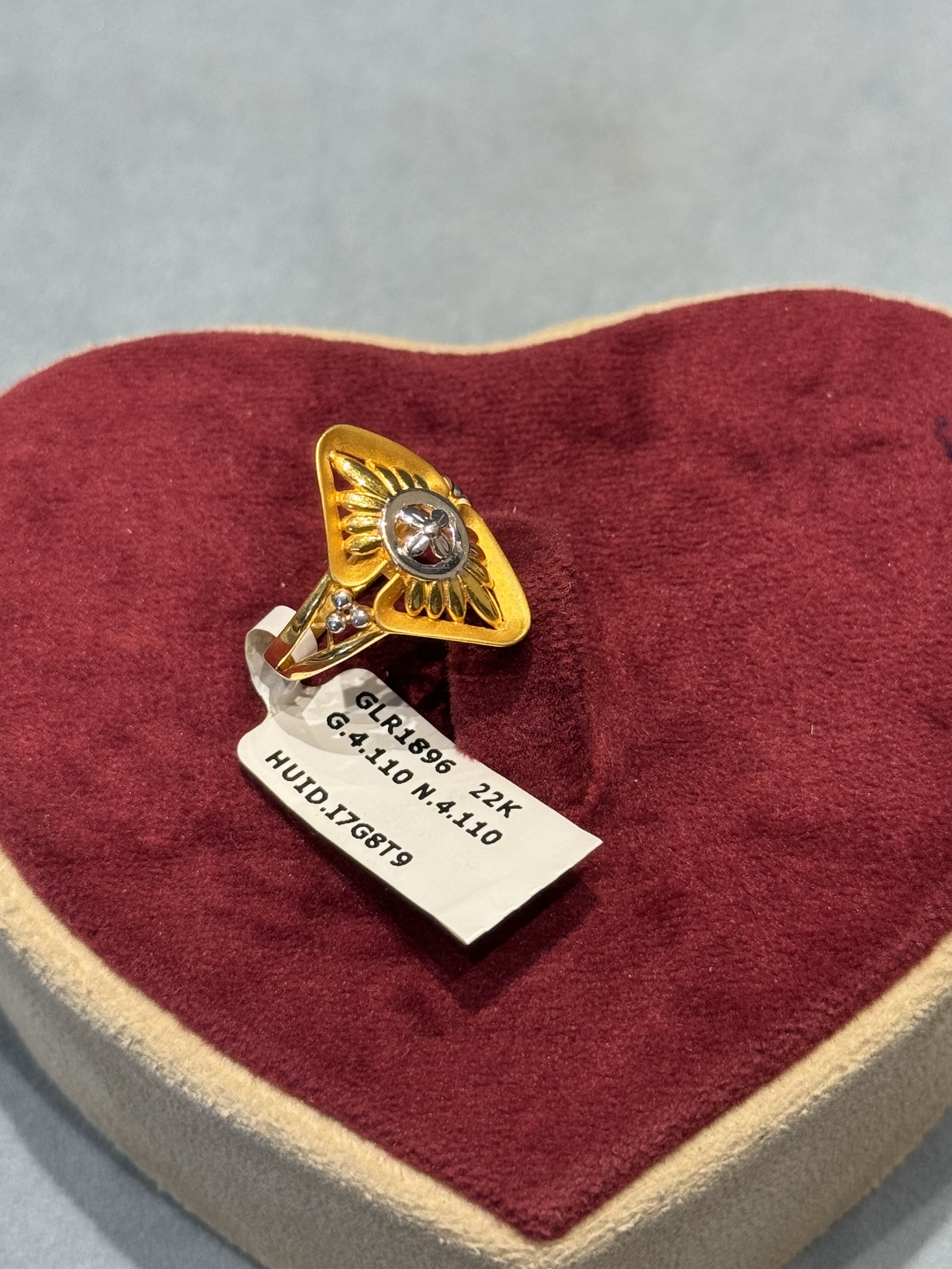 Ladies Rings