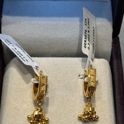 Ear rings