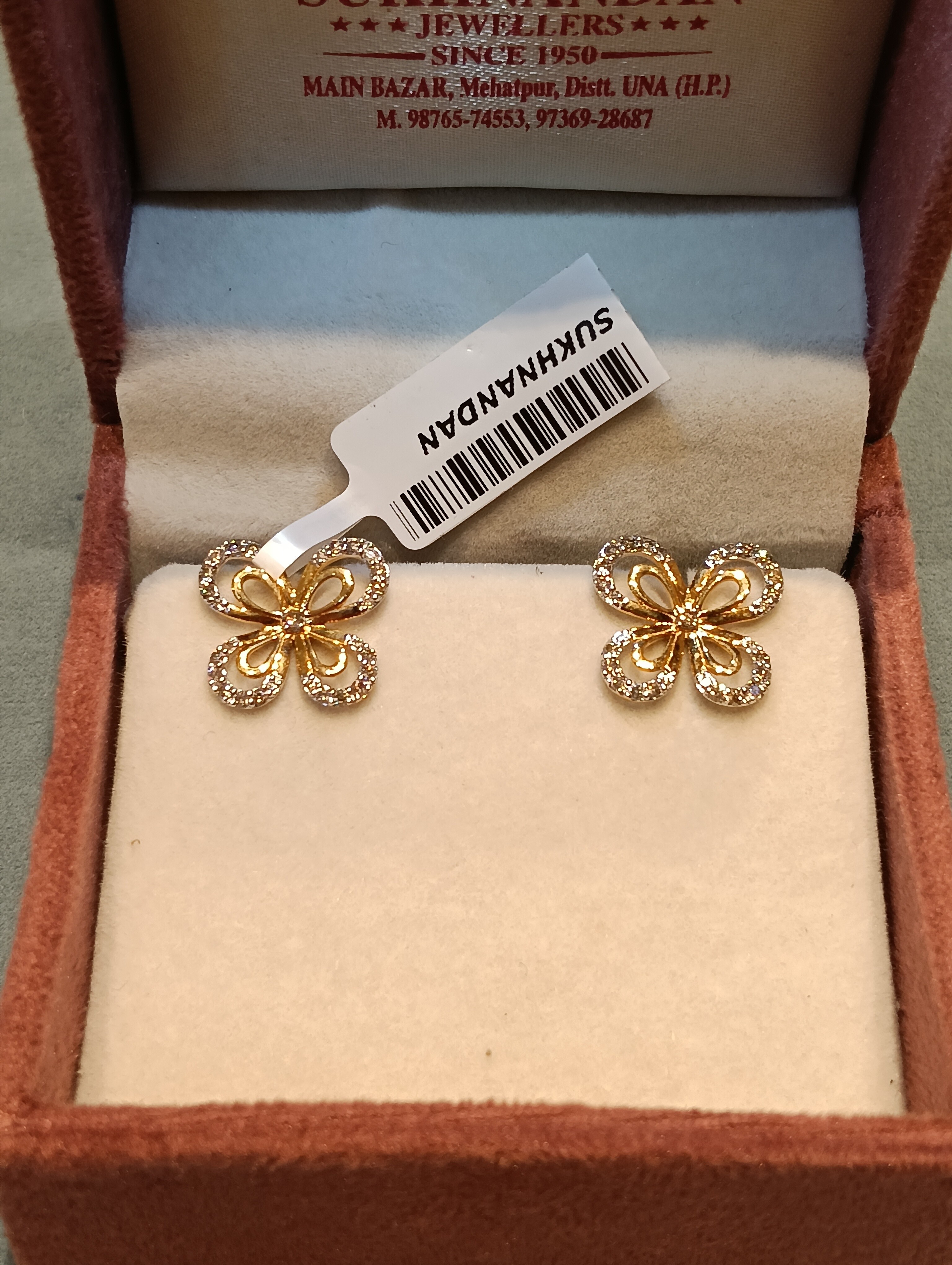 Diamond Tops