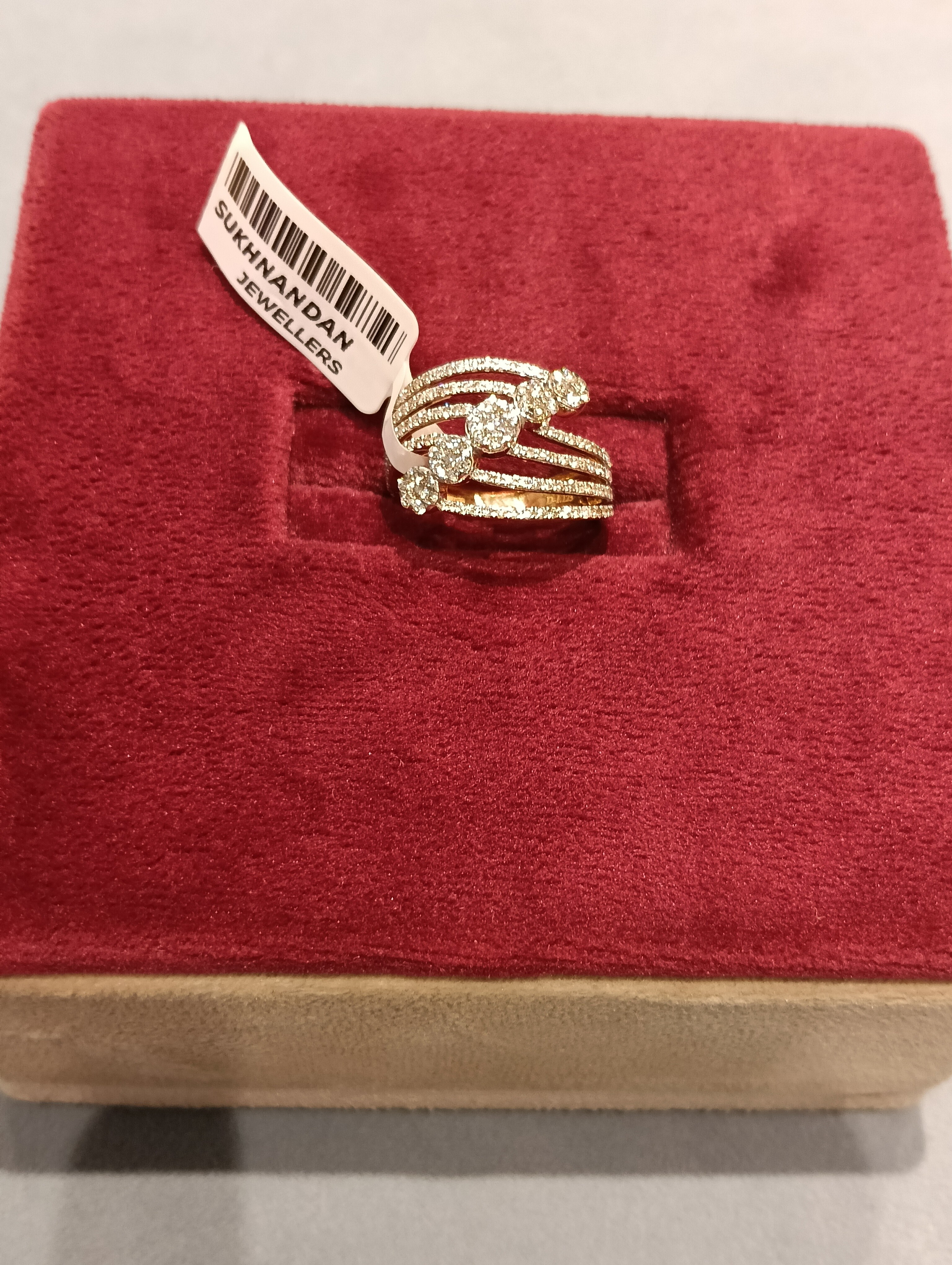 Diamond Ladies rings
