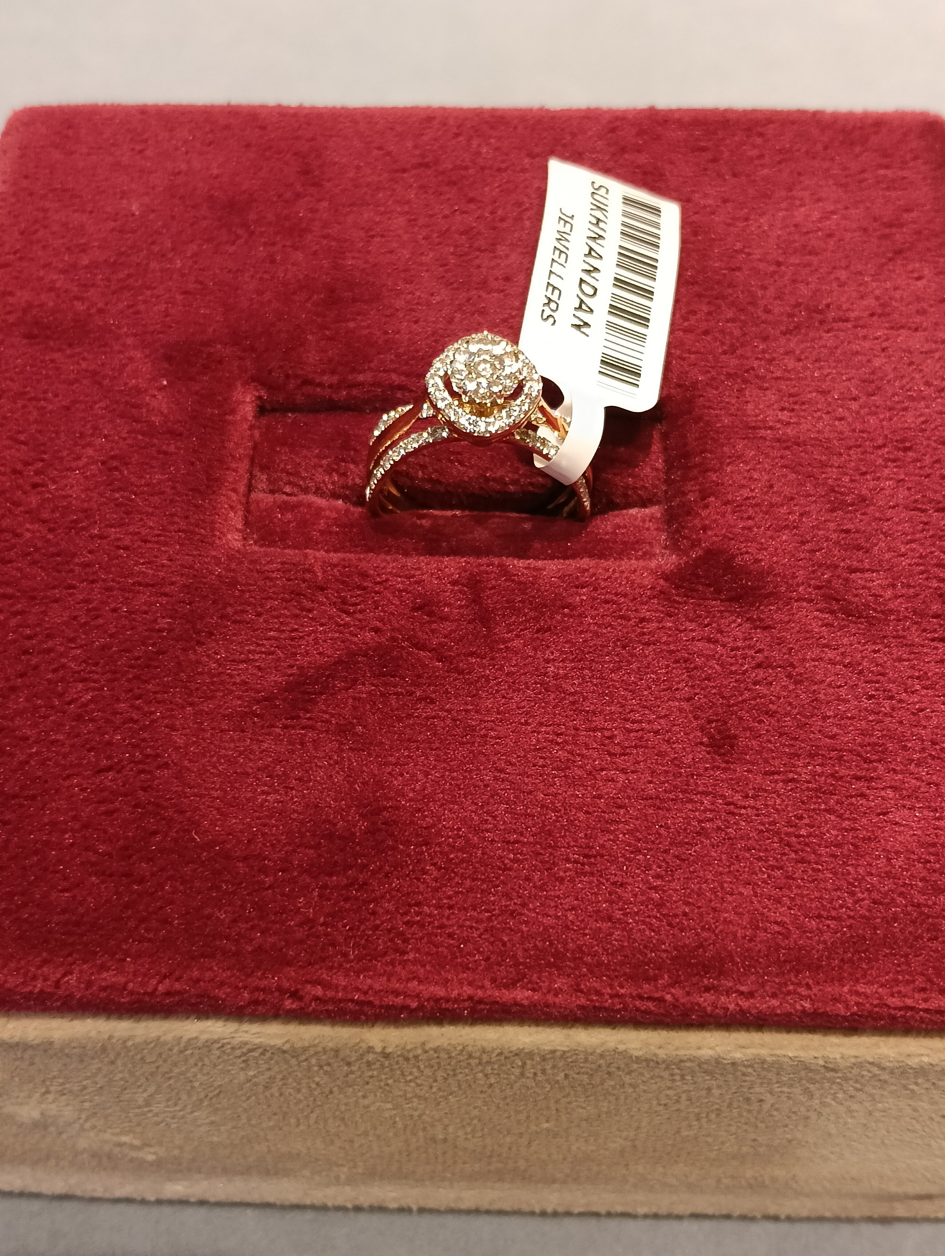 Diamond Ladies rings