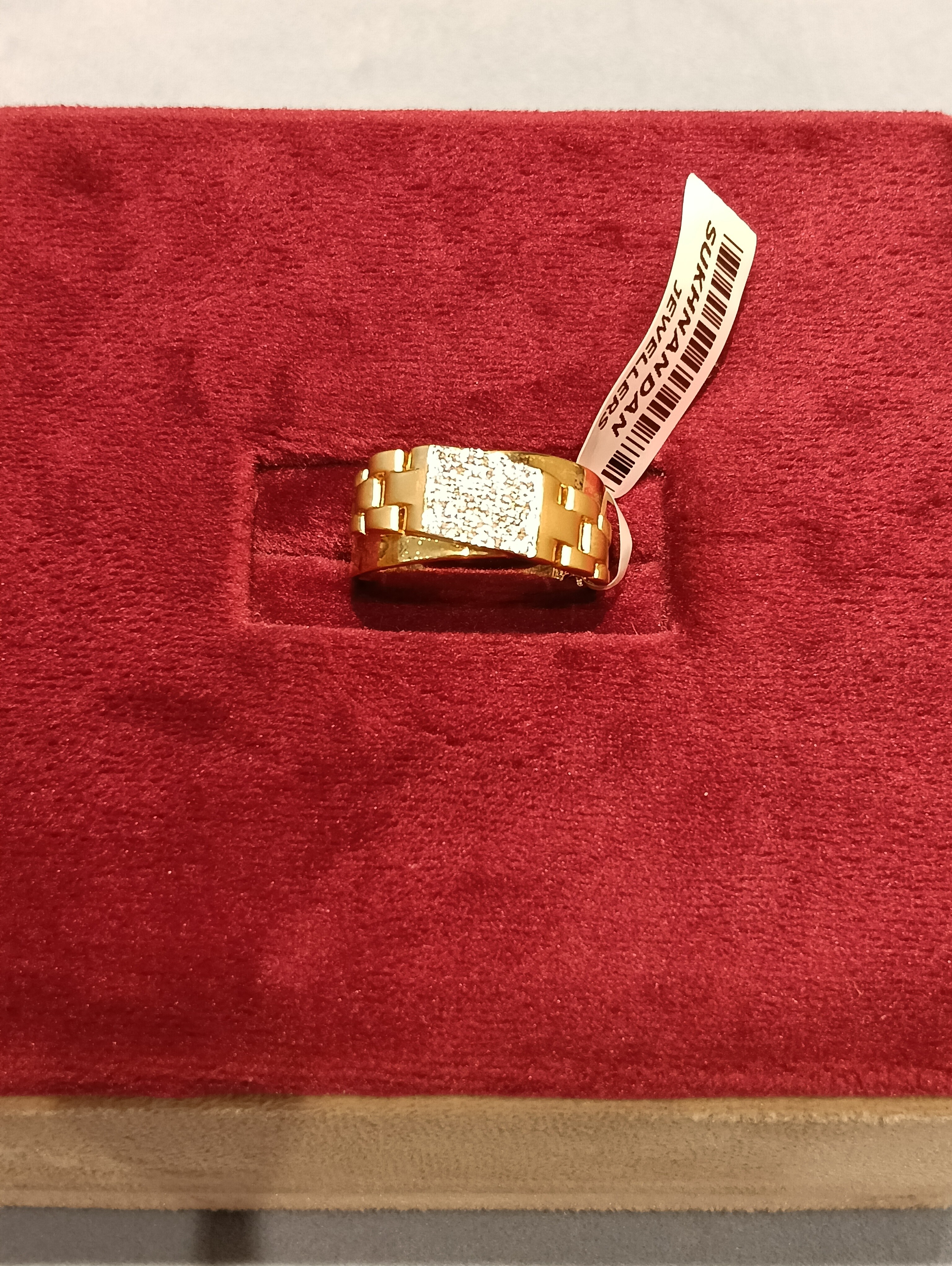 Diamond Gents rings