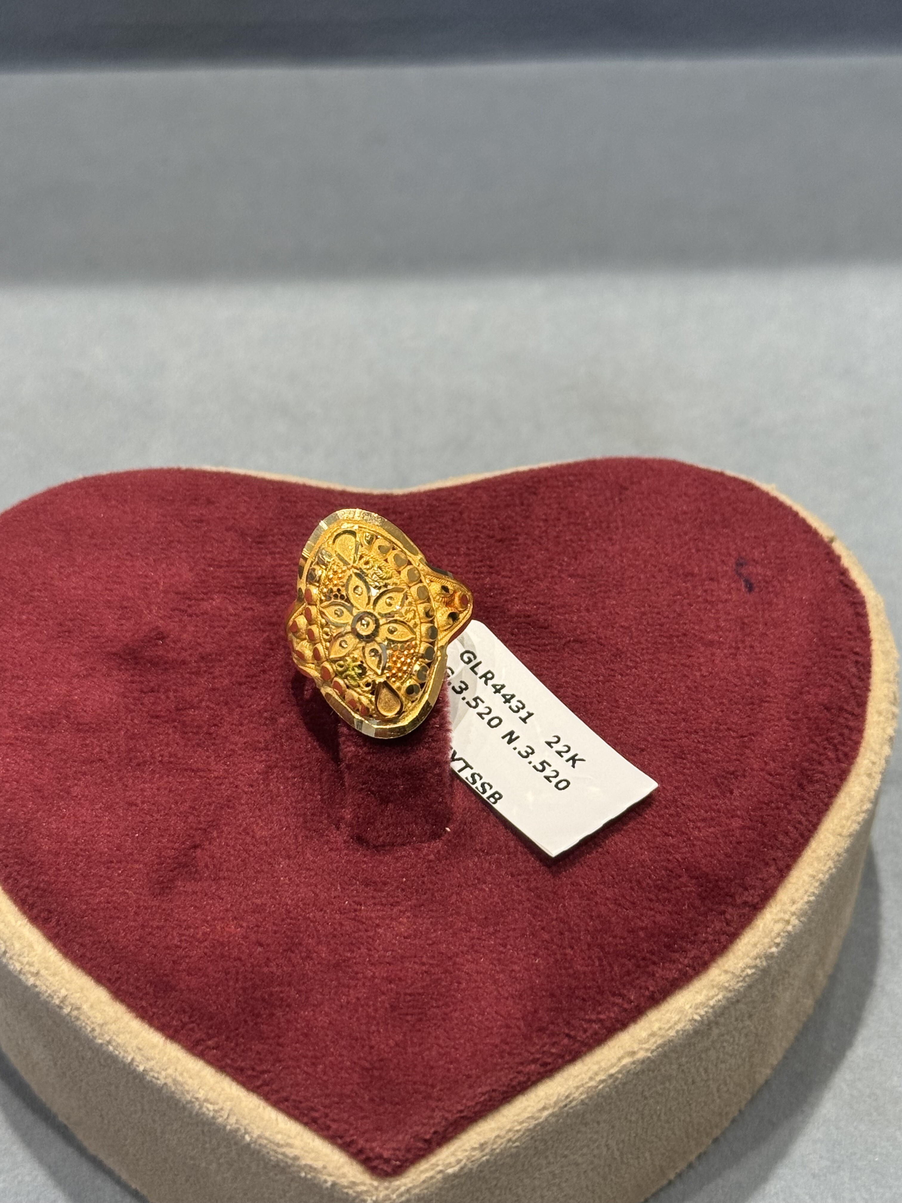 Ladies Rings