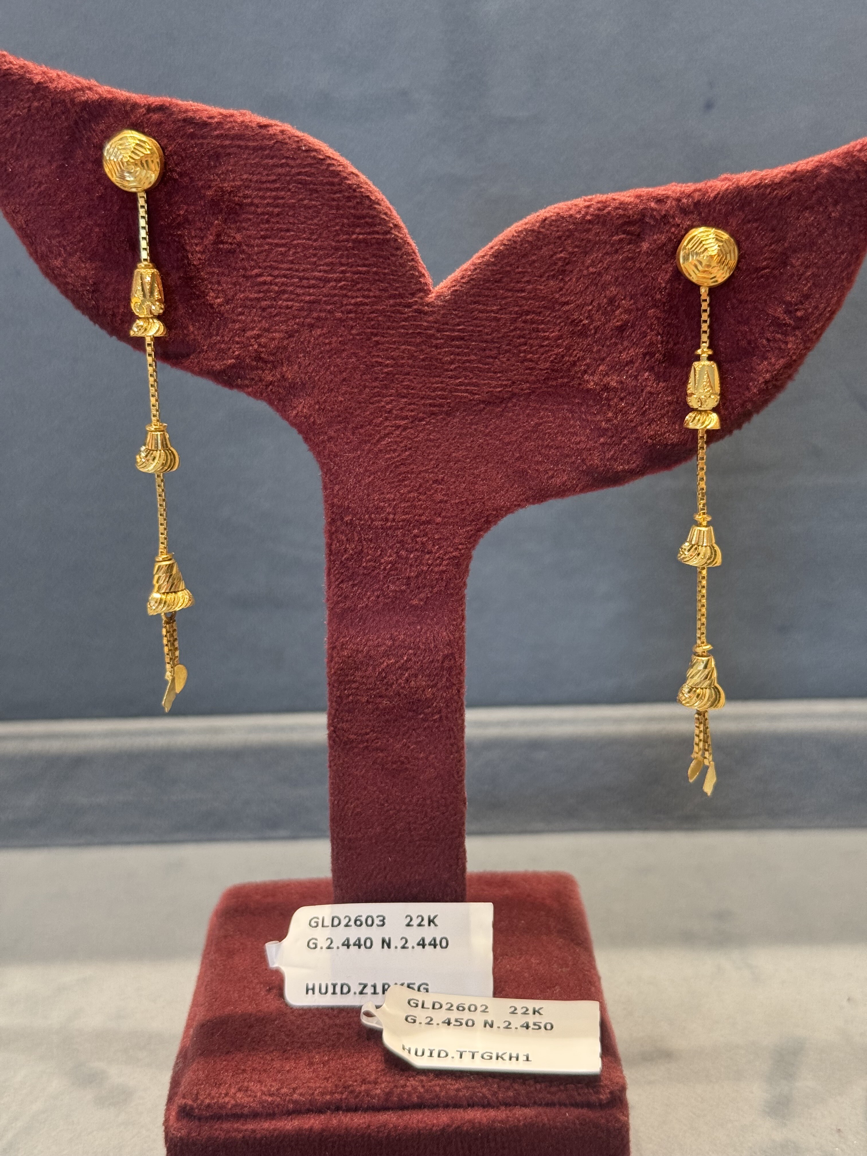 Danglers