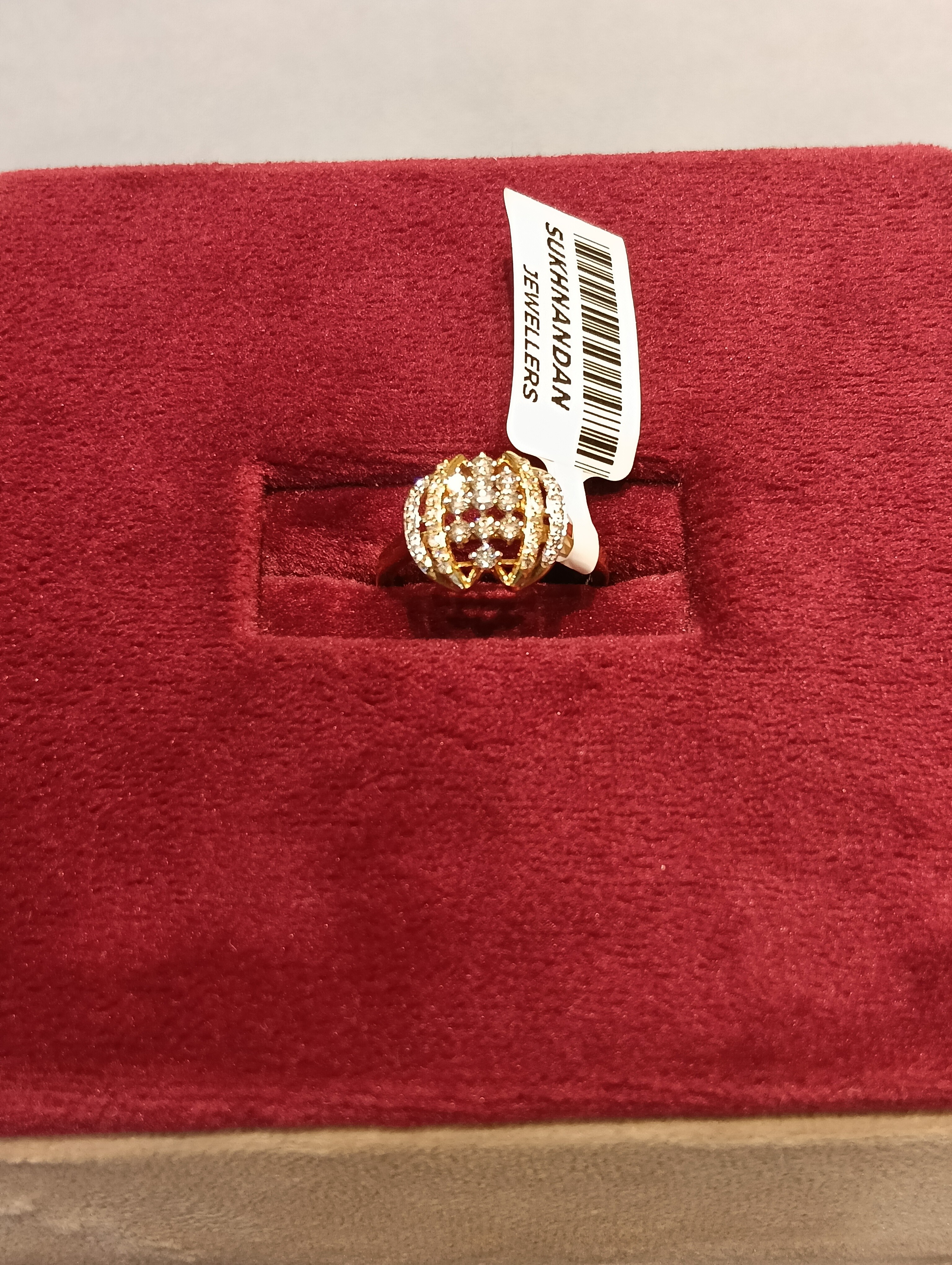 Diamond Ladies rings