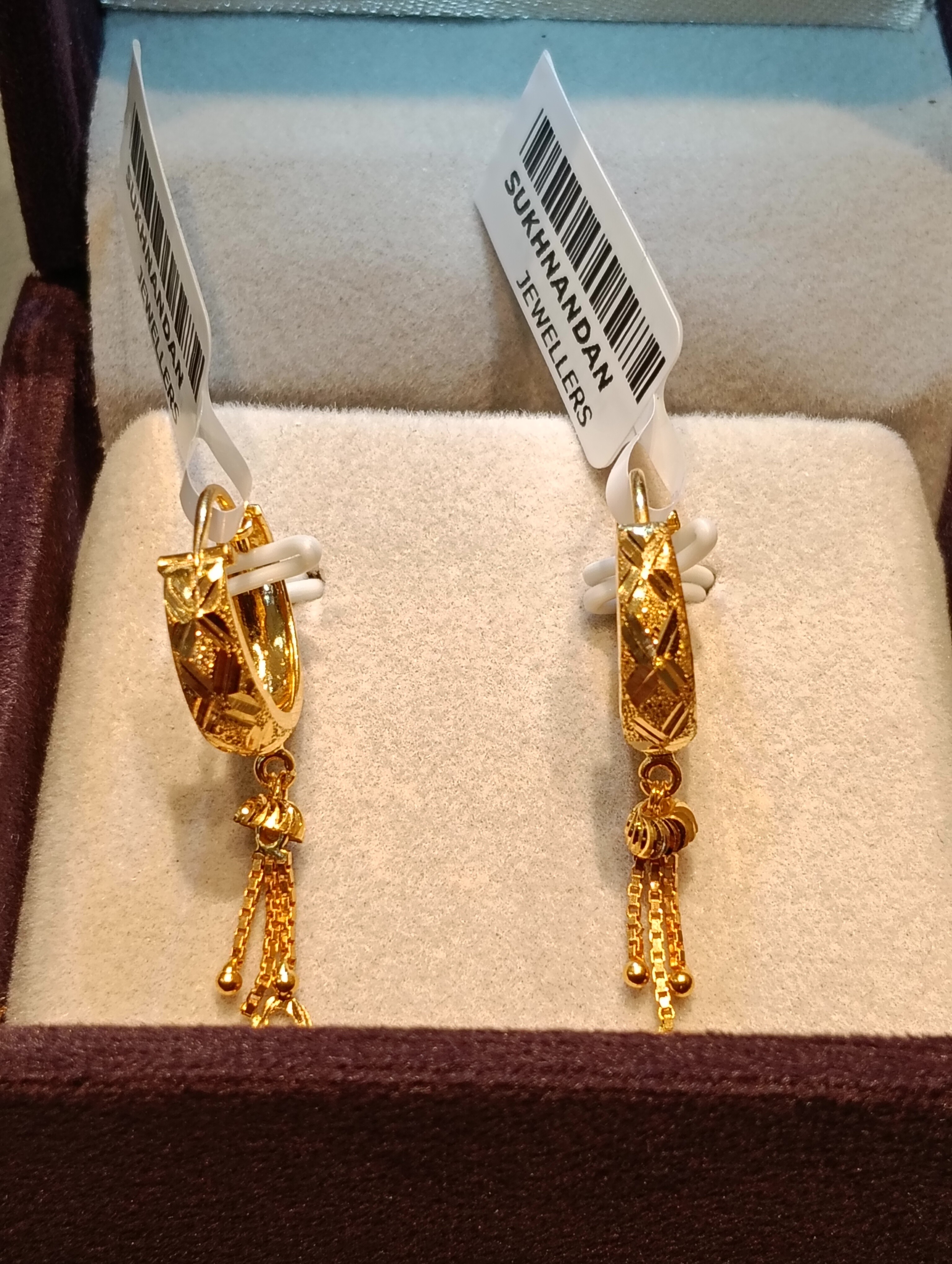 Ear rings
