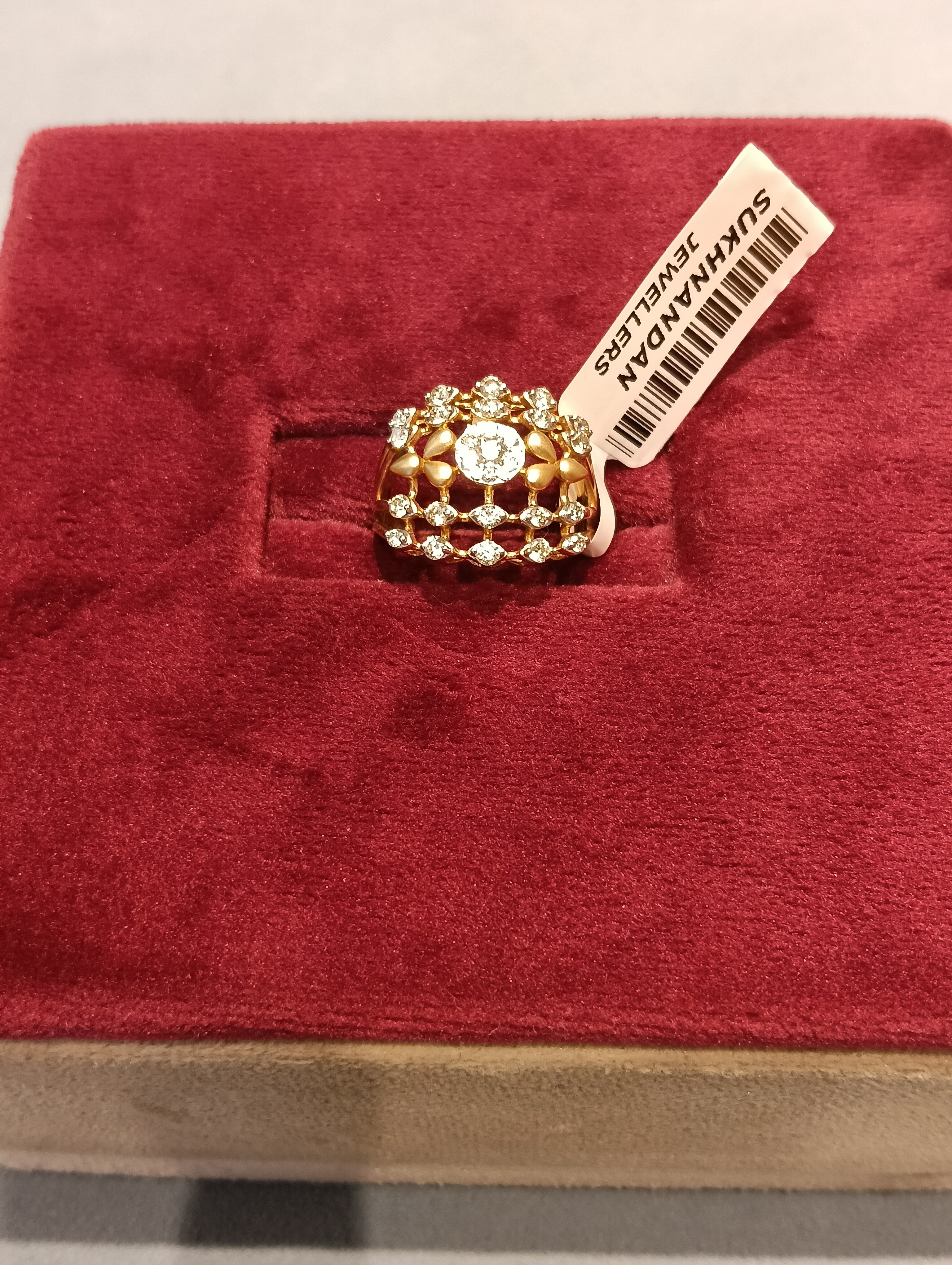 Diamond Ladies rings