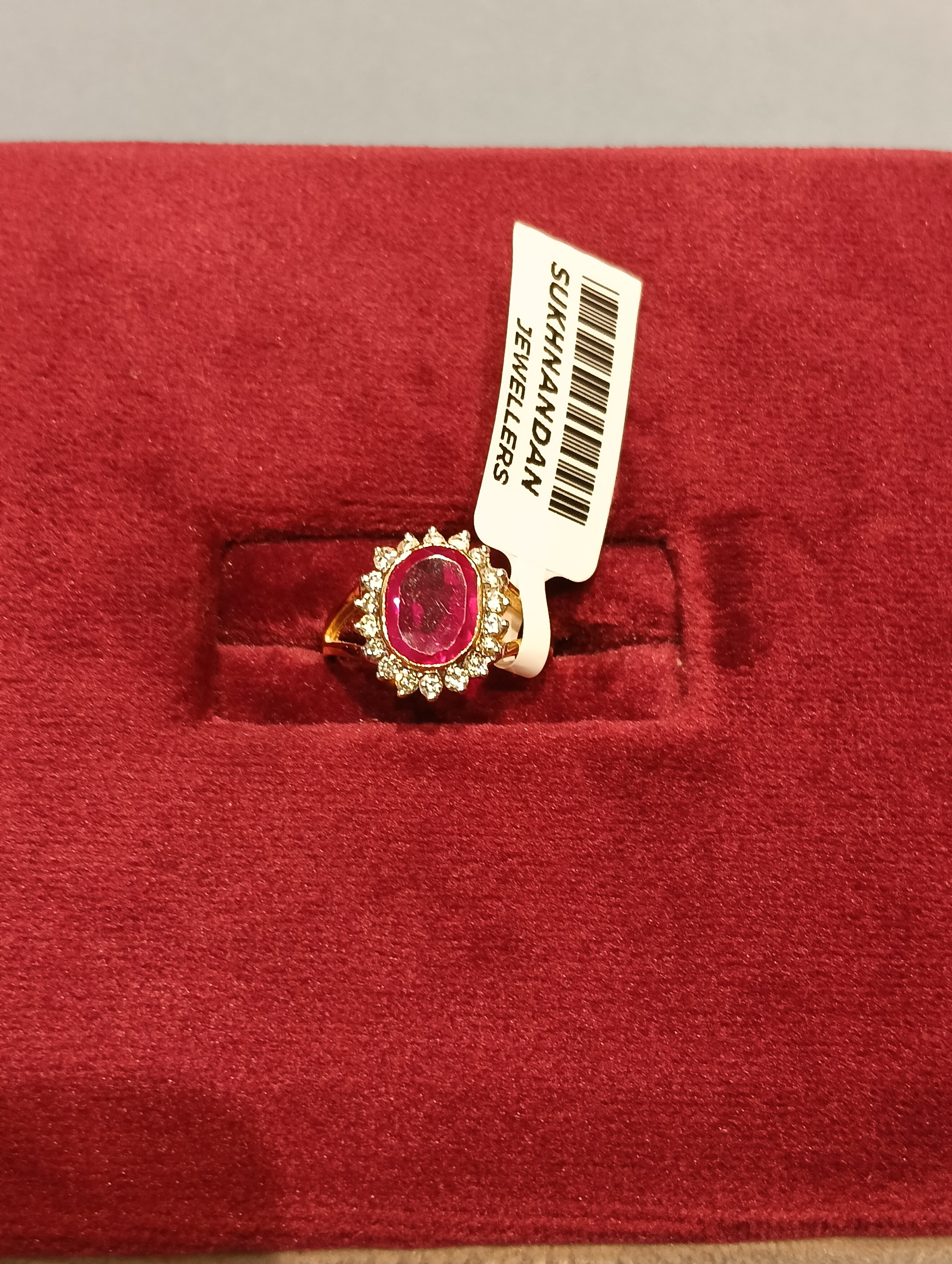 Diamond Ladies rings
