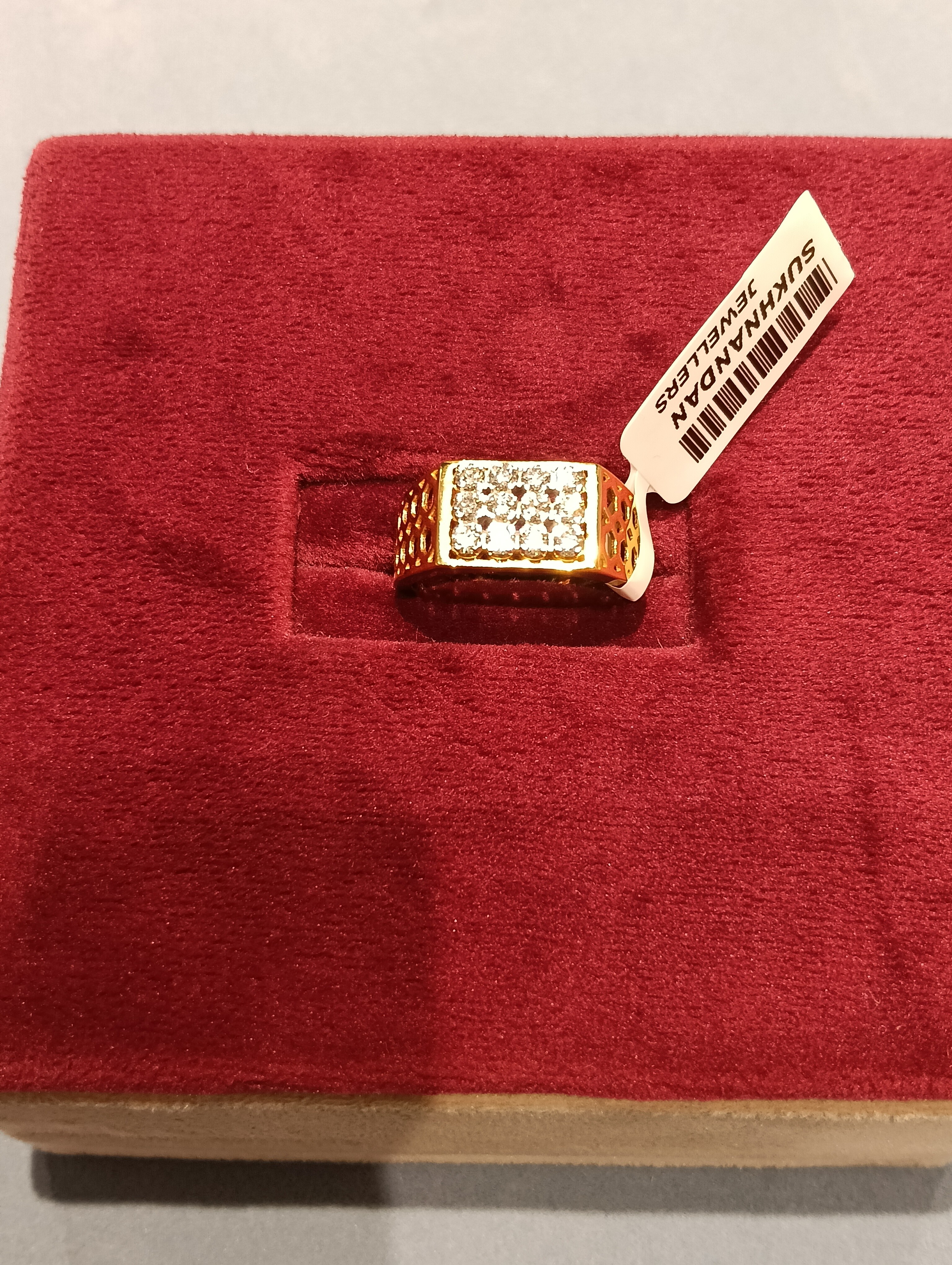 Diamond Gents rings