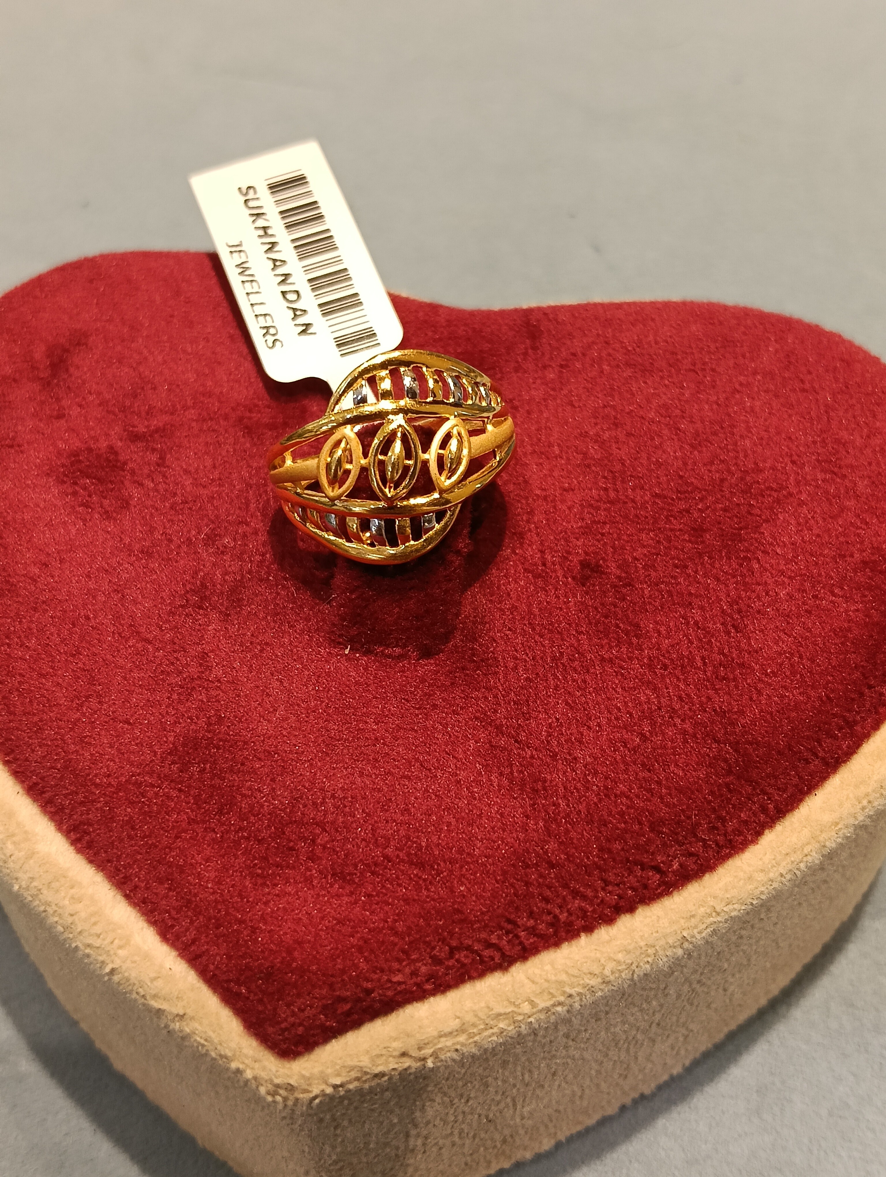 Ladies Rings