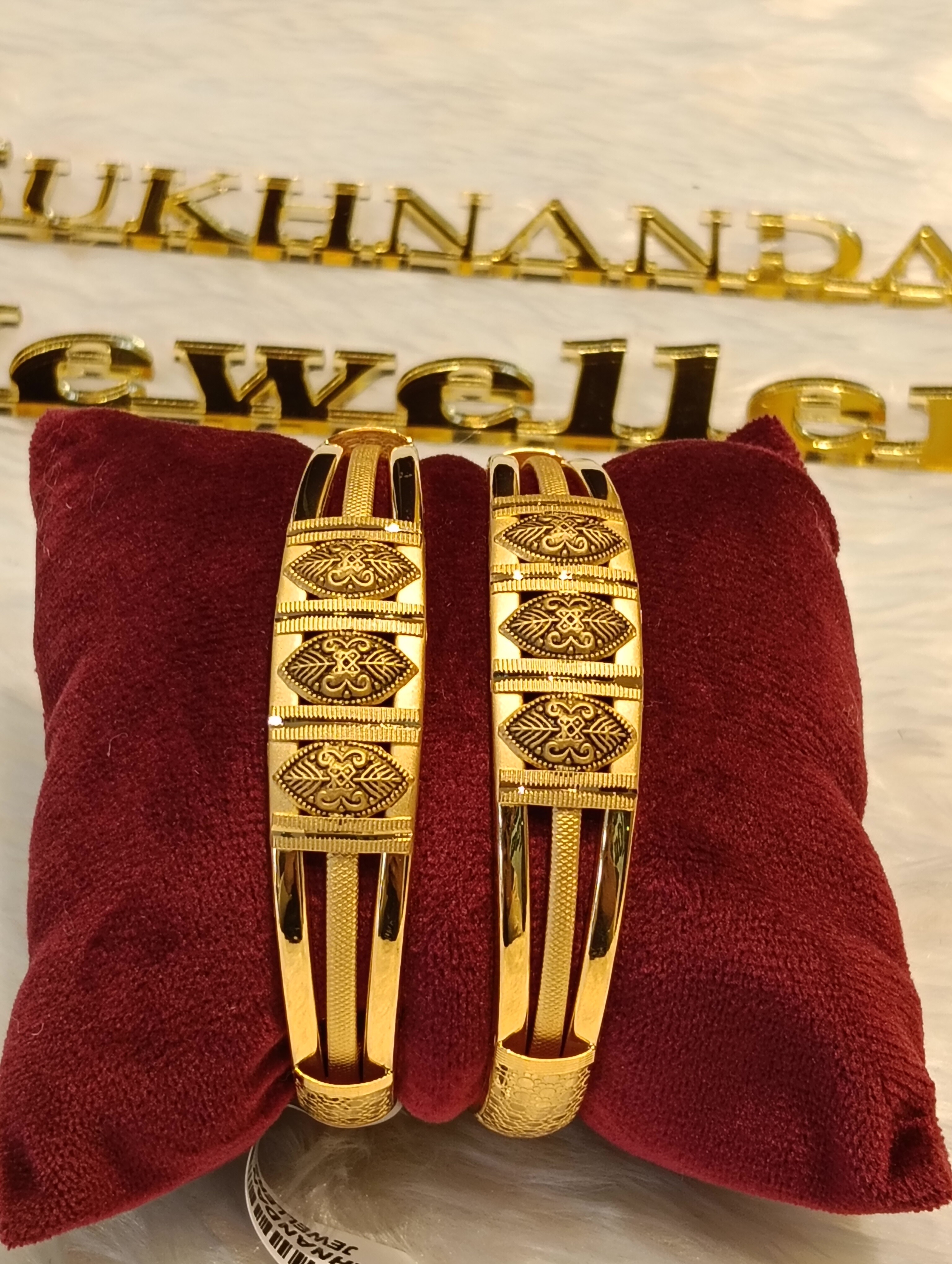 Ladies Bangles