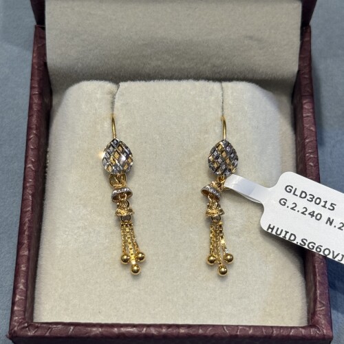 Danglers