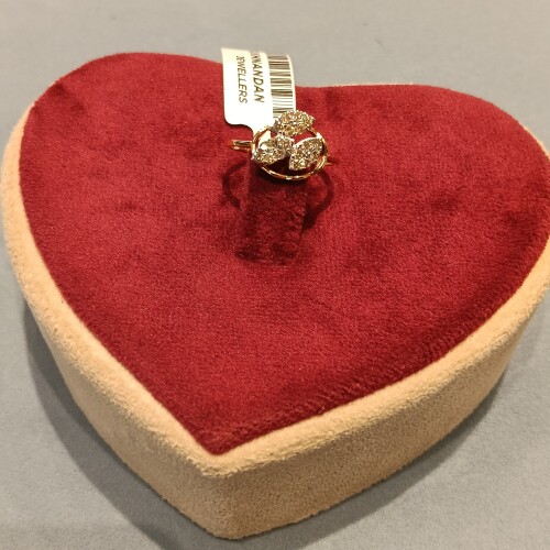 Diamond Ladies rings