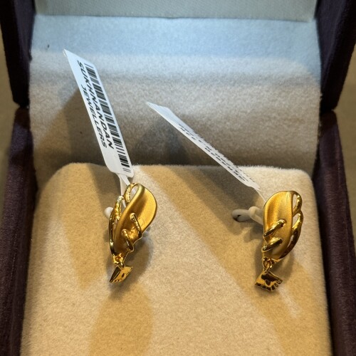 Ear rings