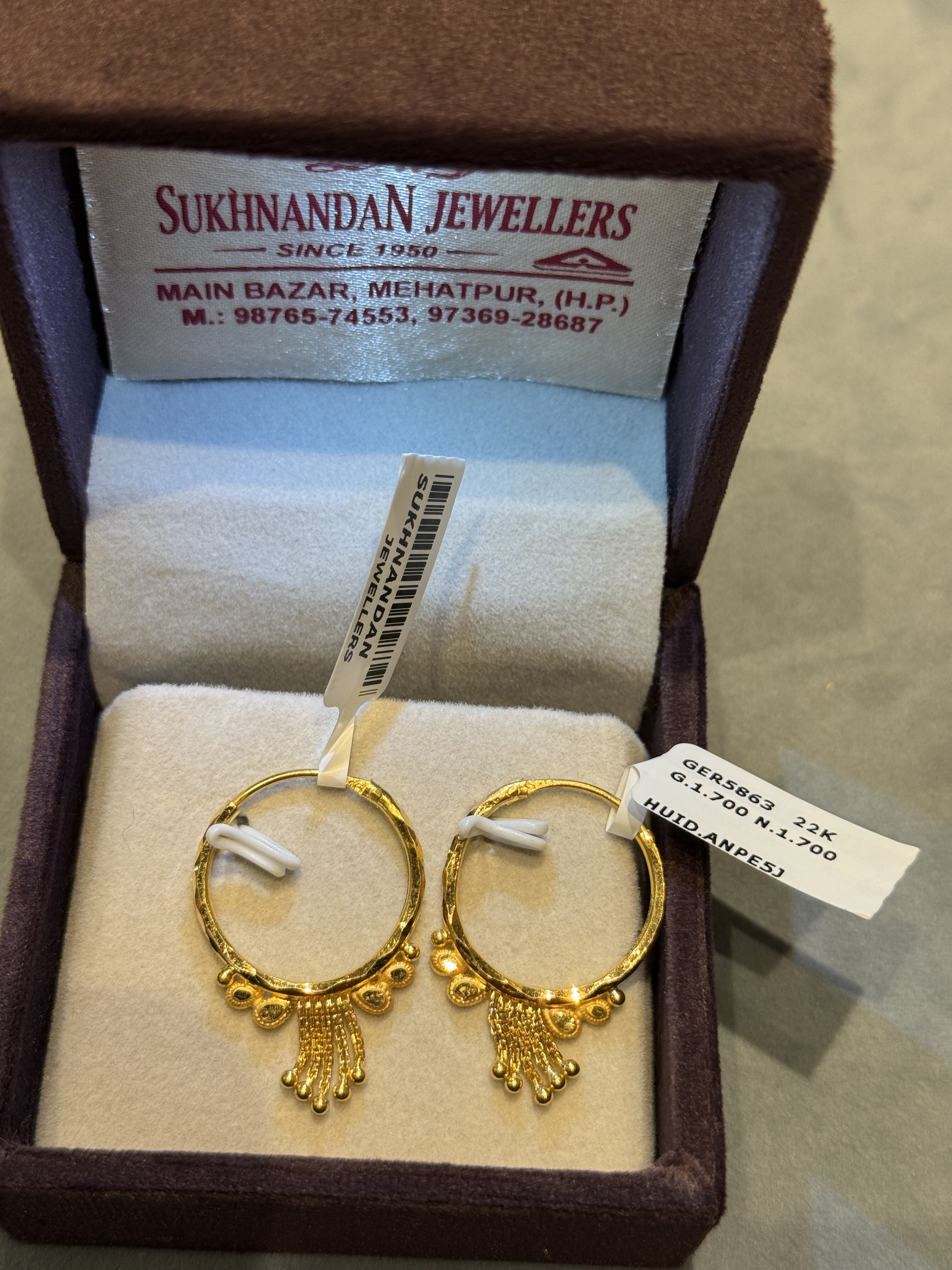 Ear rings