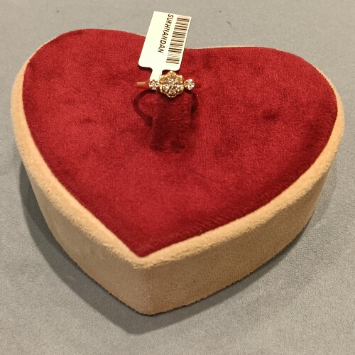 Diamond Ladies rings