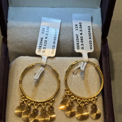 Ear rings