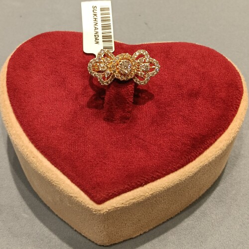 Diamond Ladies rings