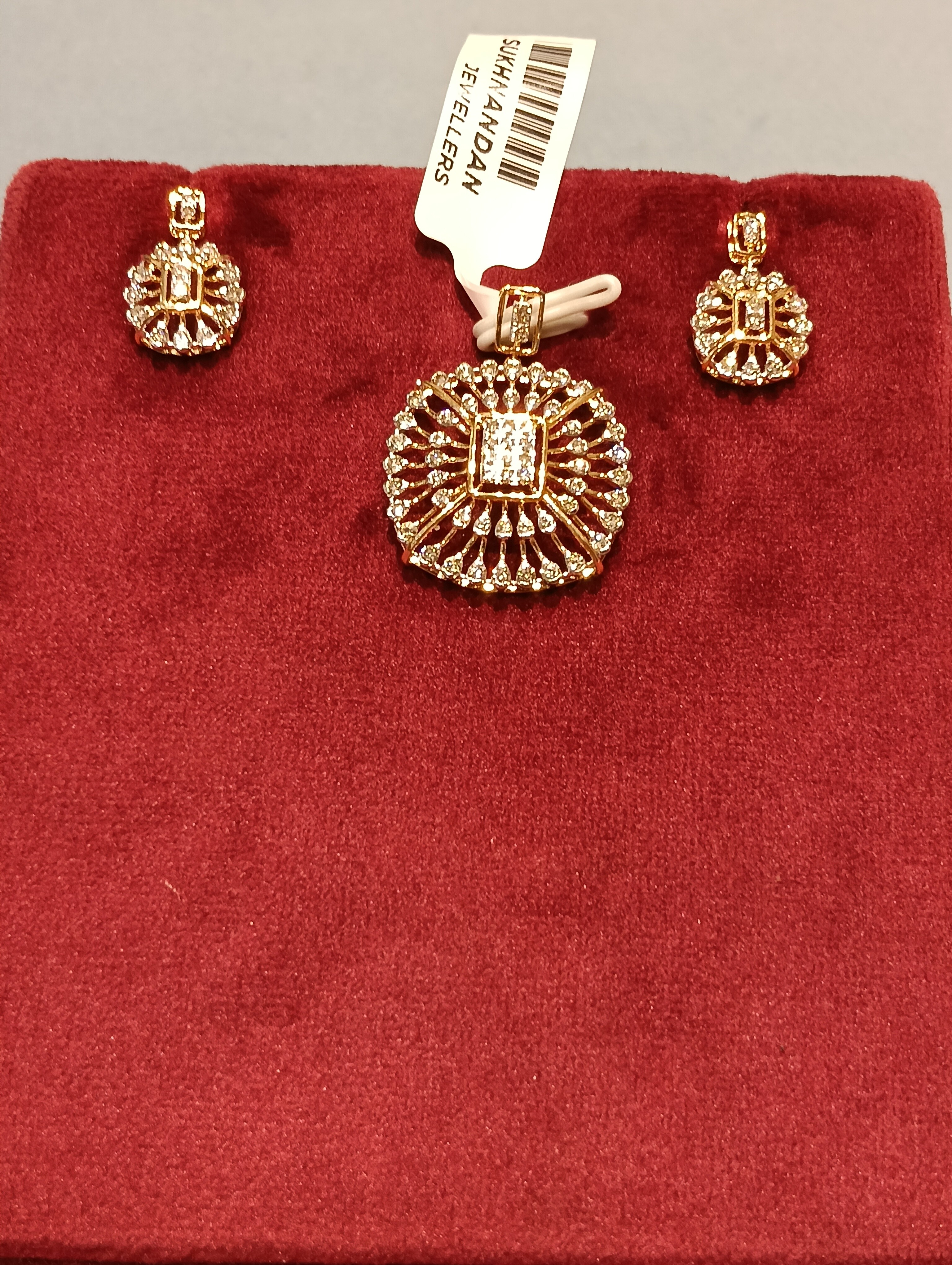 Diamond Pendant sets
